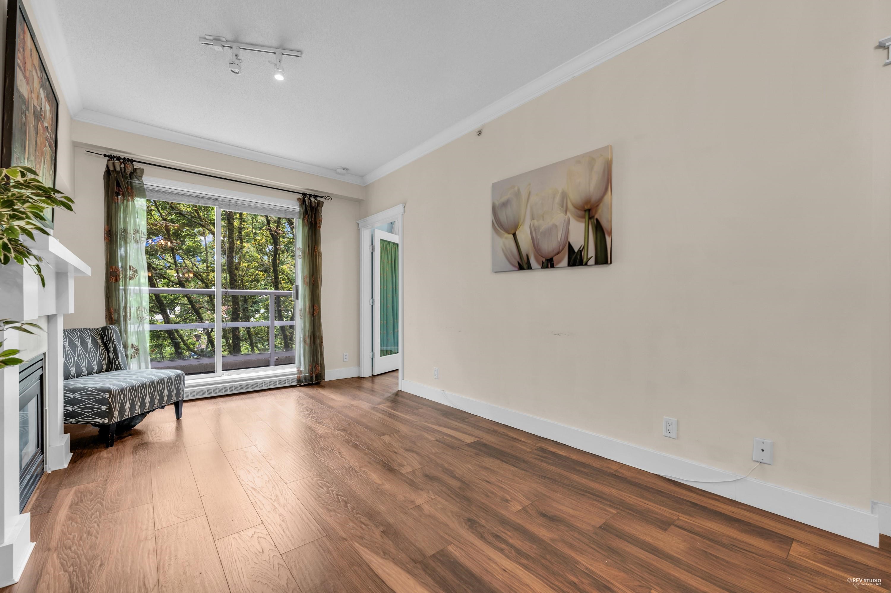 304 5790 EAST BOULEVARD Unit: 304