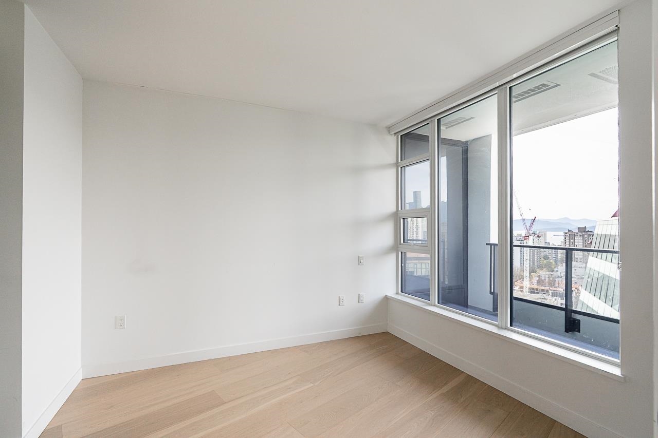 2102 1289 HORNBY STREET Unit: 2102