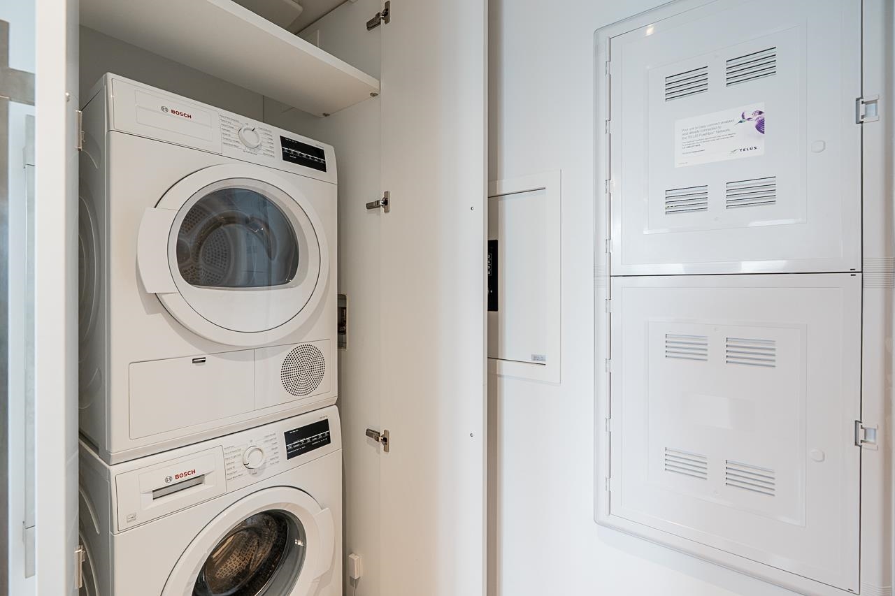 2102 1289 HORNBY STREET Unit: 2102