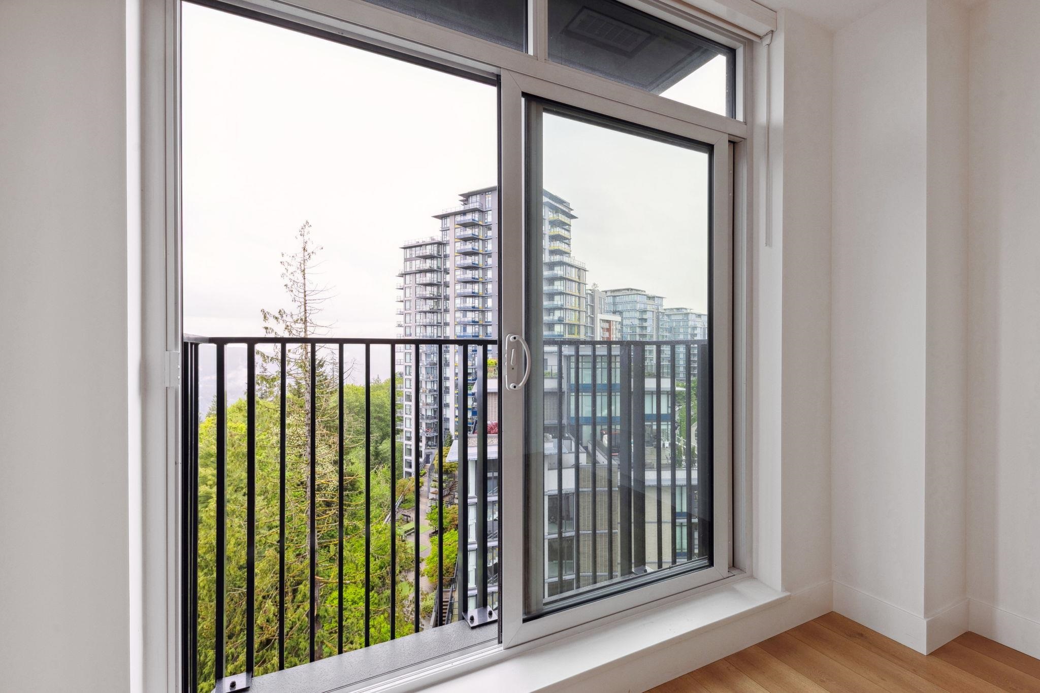 905 8750 UNIVERSITY CRESCENT Unit: 905