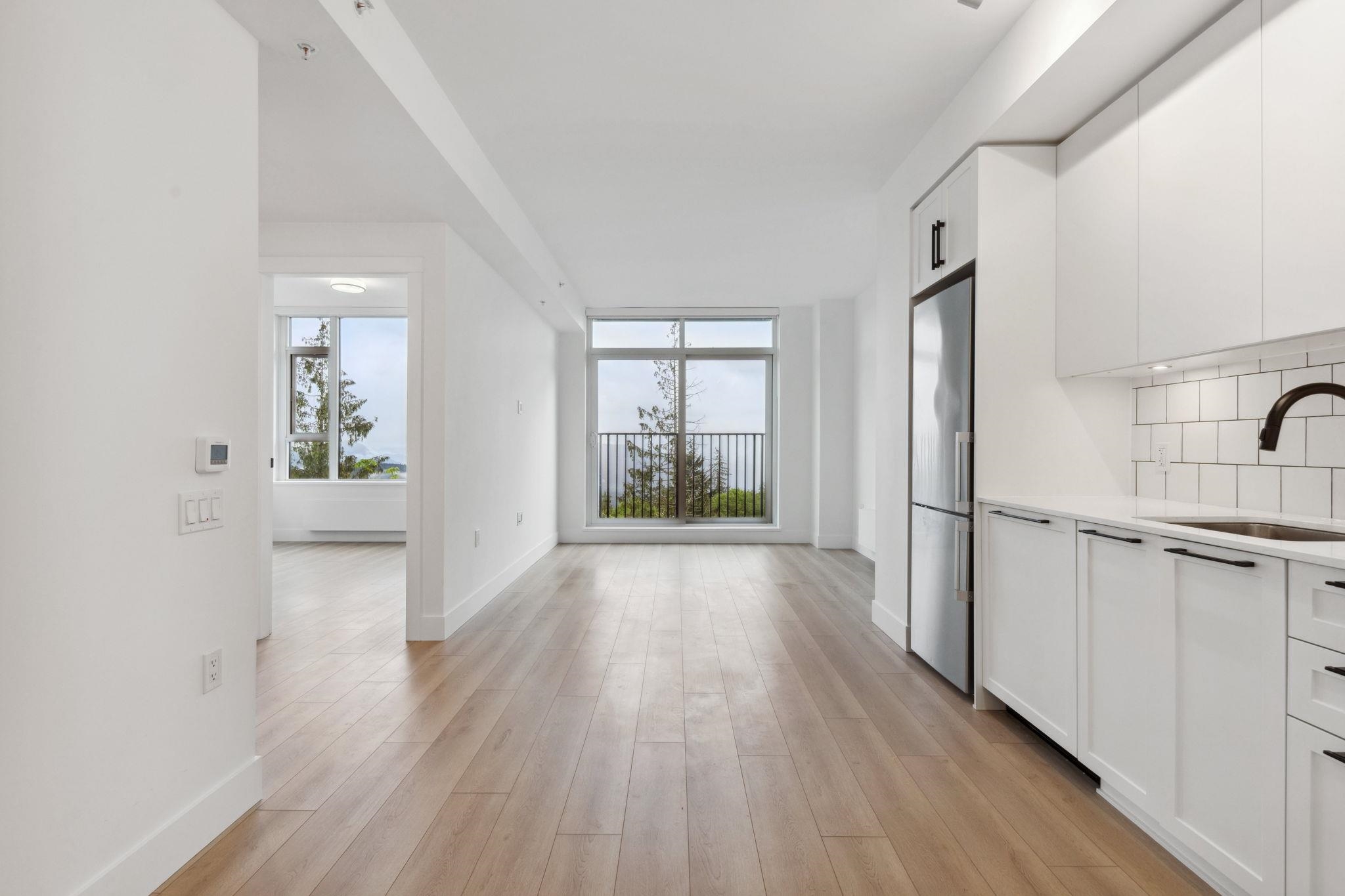 905 8750 UNIVERSITY CRESCENT Unit: 905