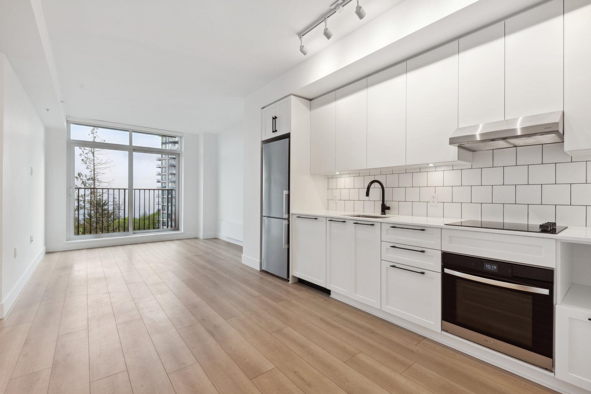 905 8750 UNIVERSITY CRESCENT Unit: 905