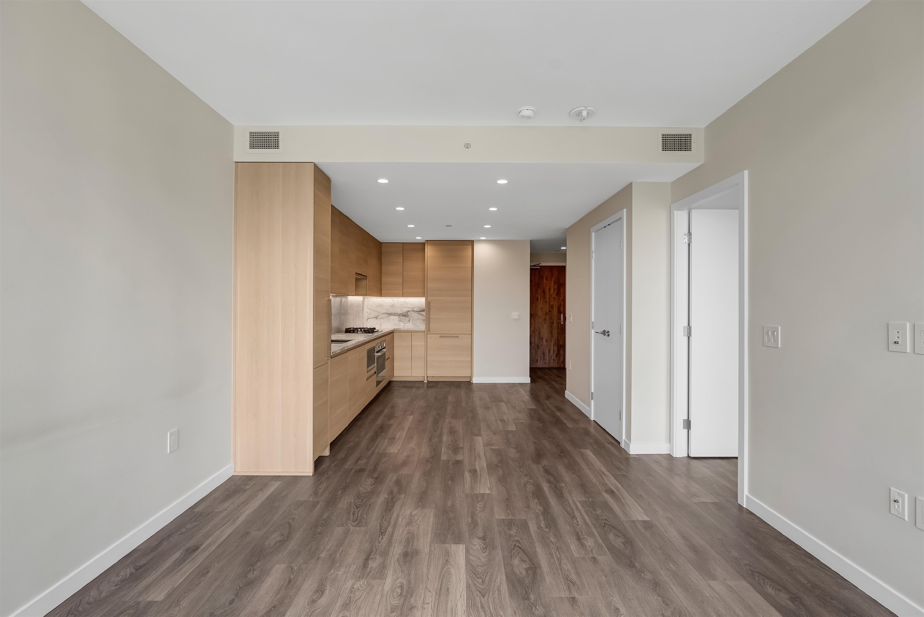 903 305 MORRISSEY ROAD Unit: 903