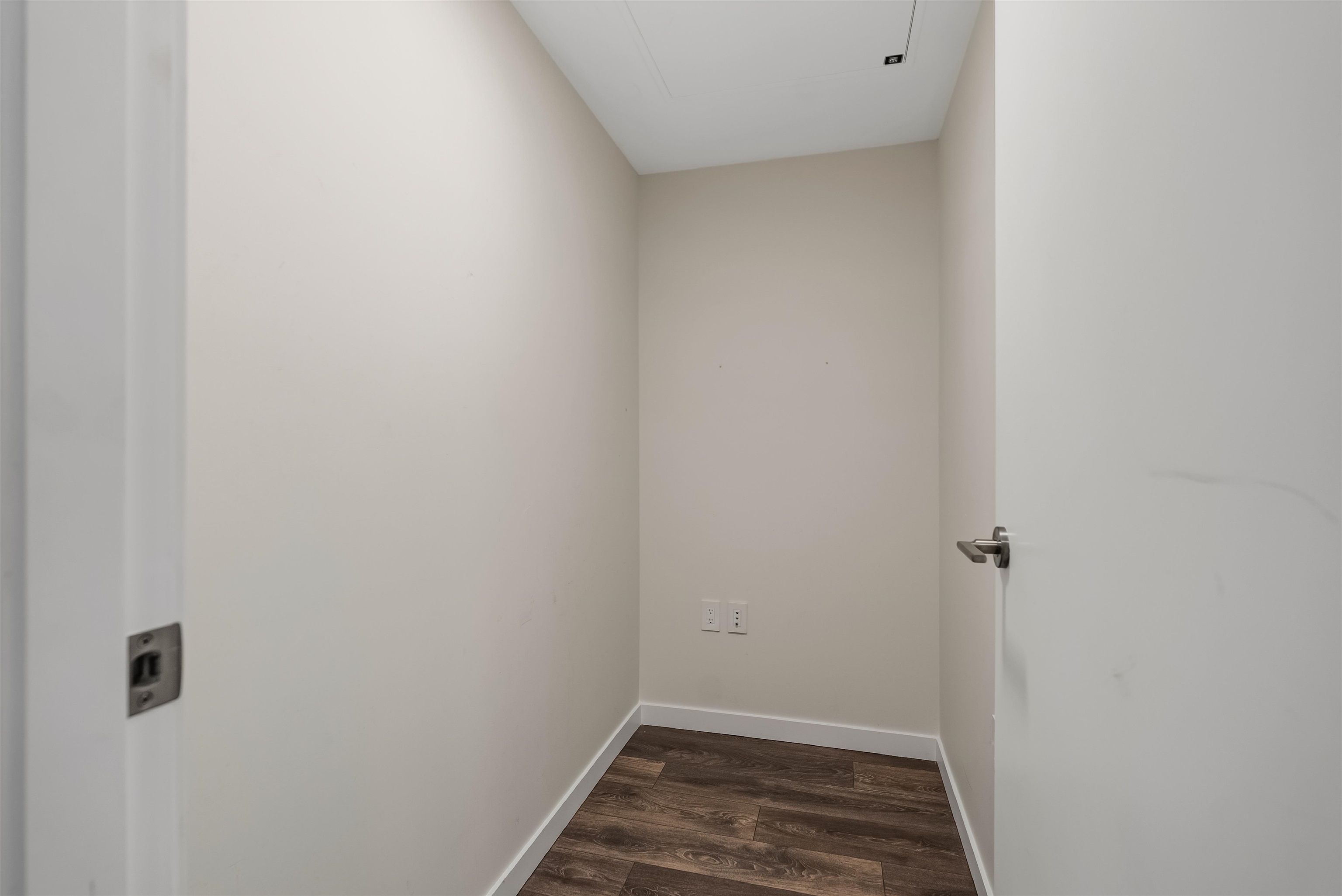903 305 MORRISSEY ROAD Unit: 903
