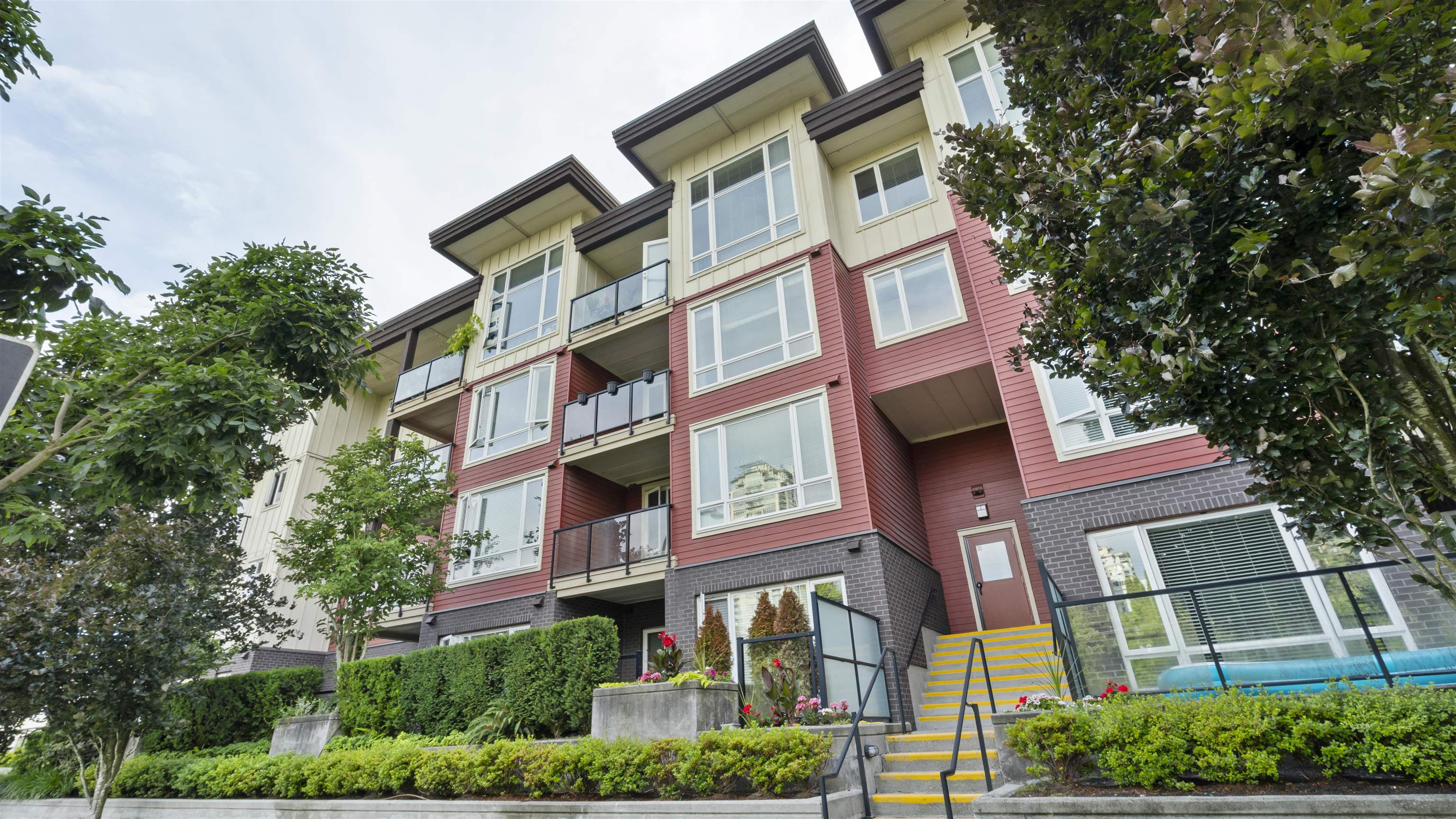 303 1188 JOHNSON STREET Unit: 303