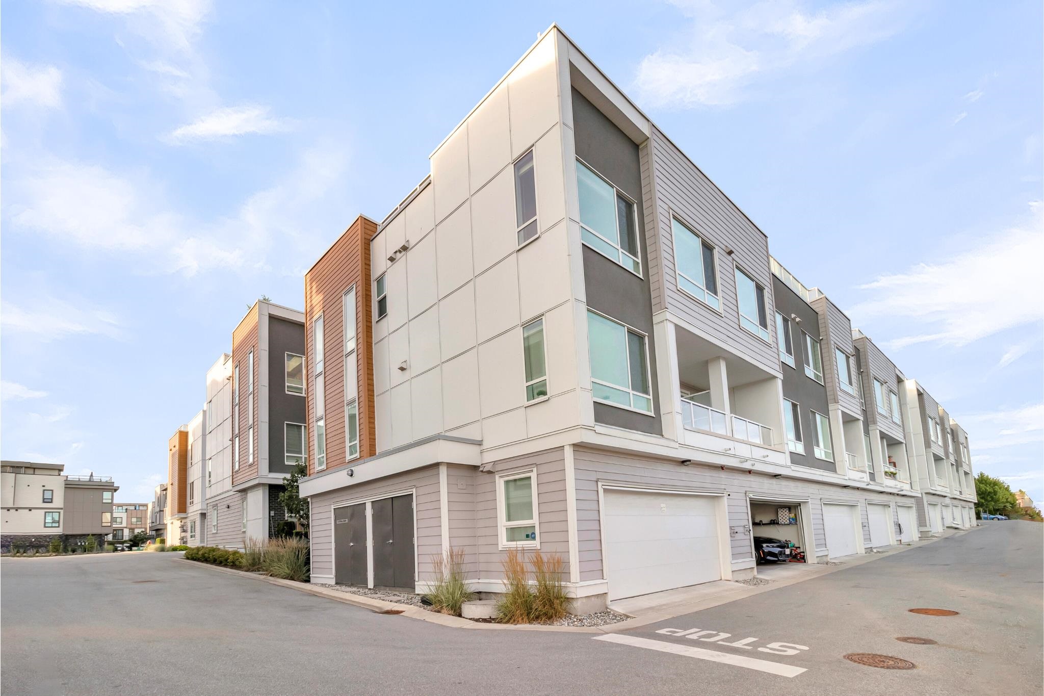 41 19628 55A AVENUE Unit: 41