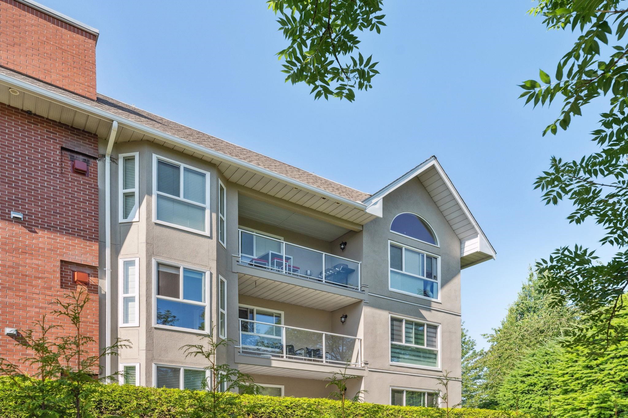 312 19835 64 AVENUE Unit: 312