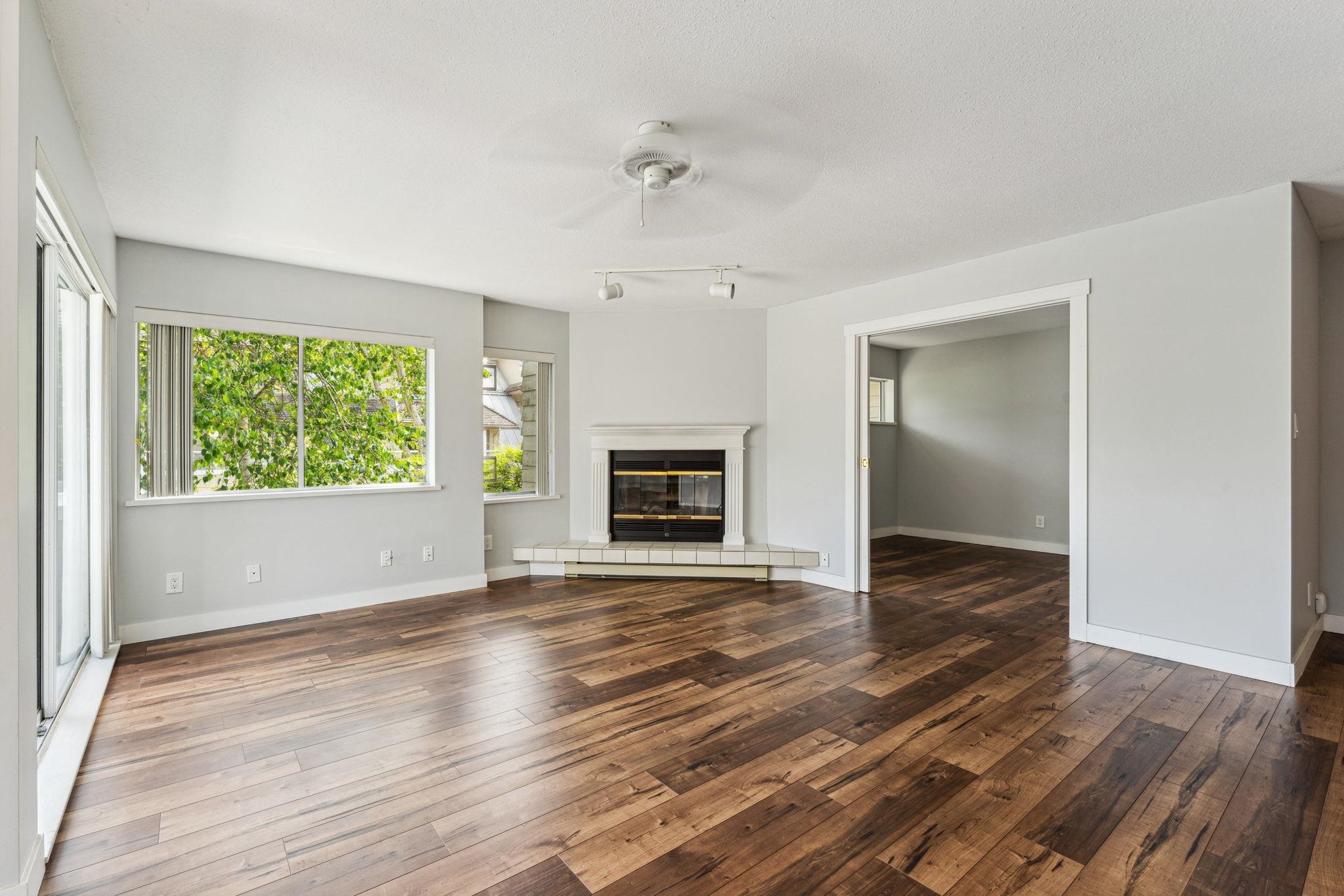 3969 CREEKSIDE PLACE
