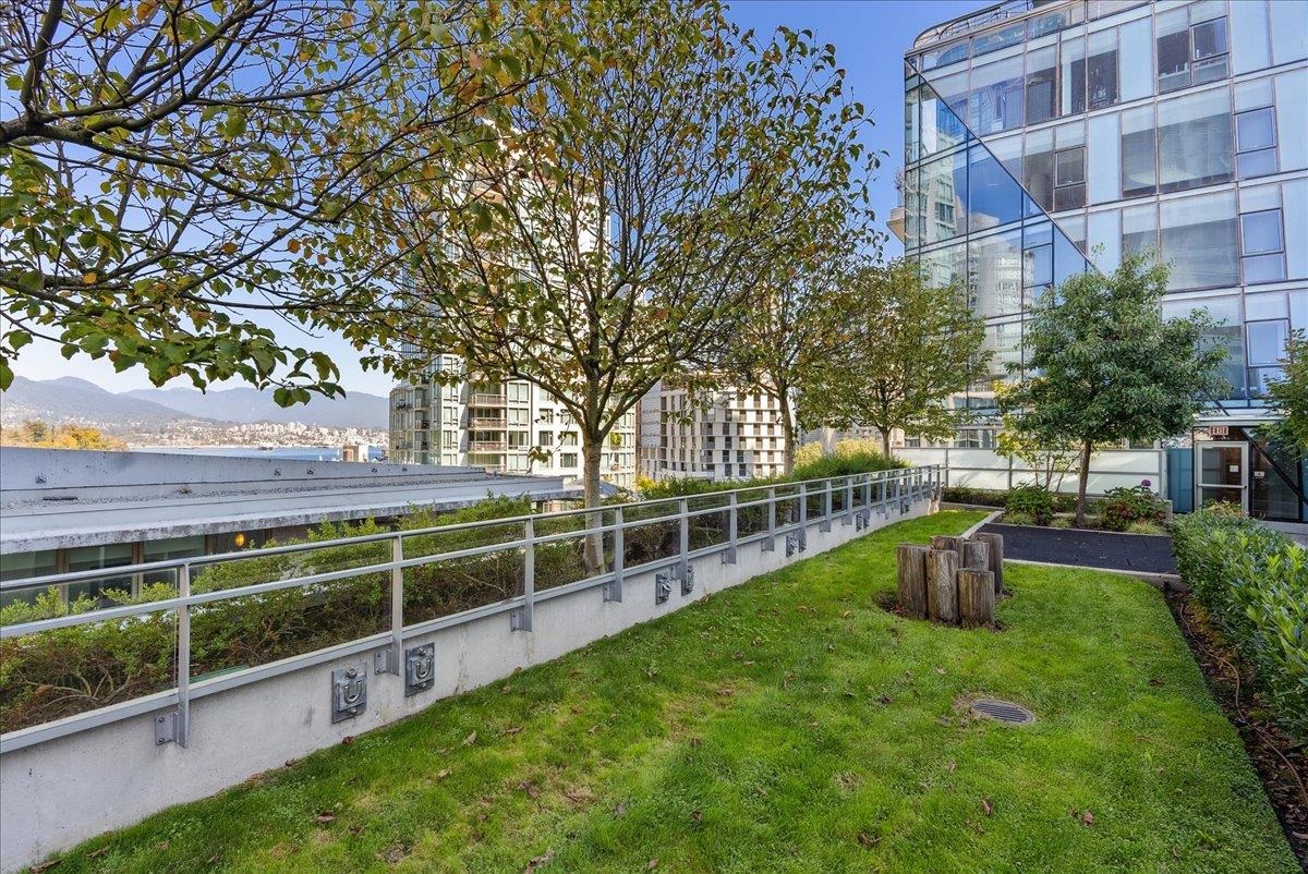402 1477 W PENDER STREET Unit: 402
