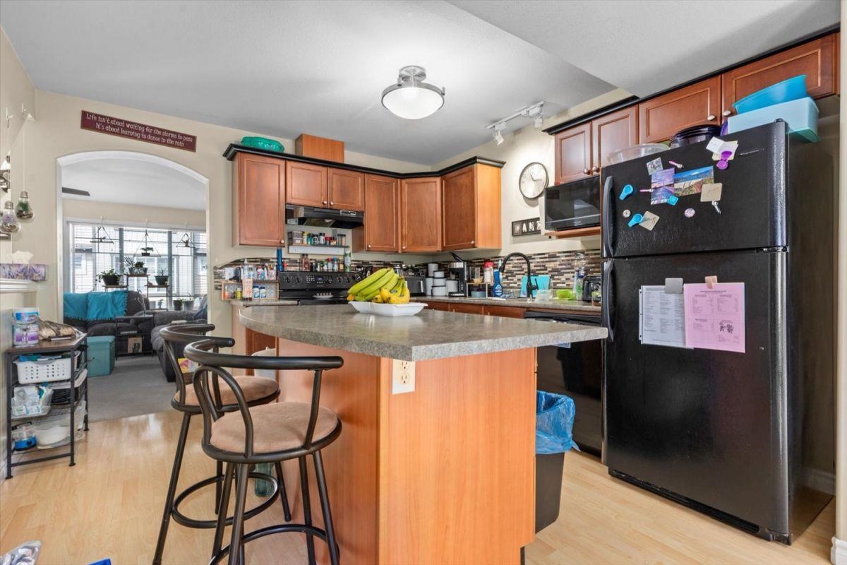 17 8917 EDWARD STREET Unit: 17