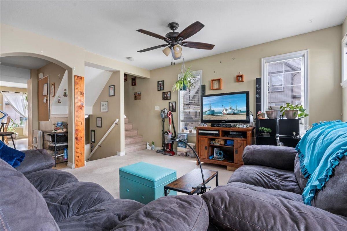 17 8917 EDWARD STREET Unit: 17