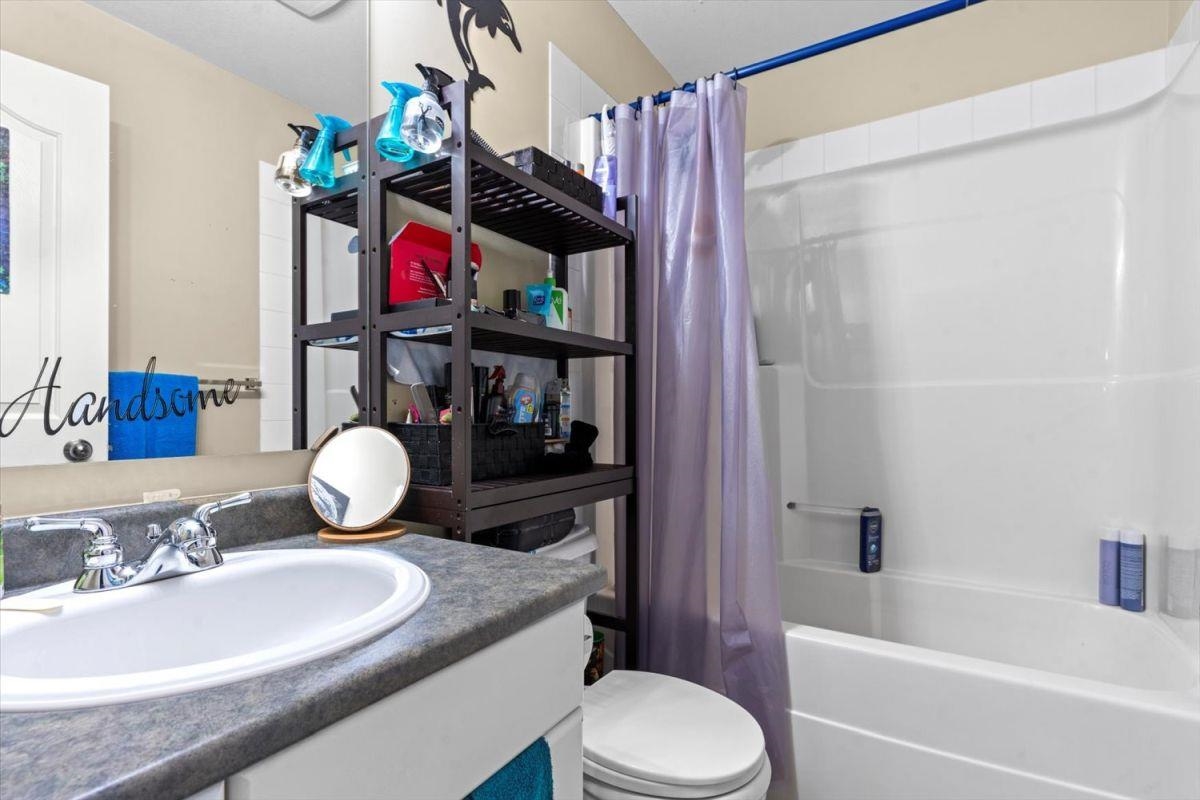 17 8917 EDWARD STREET Unit: 17