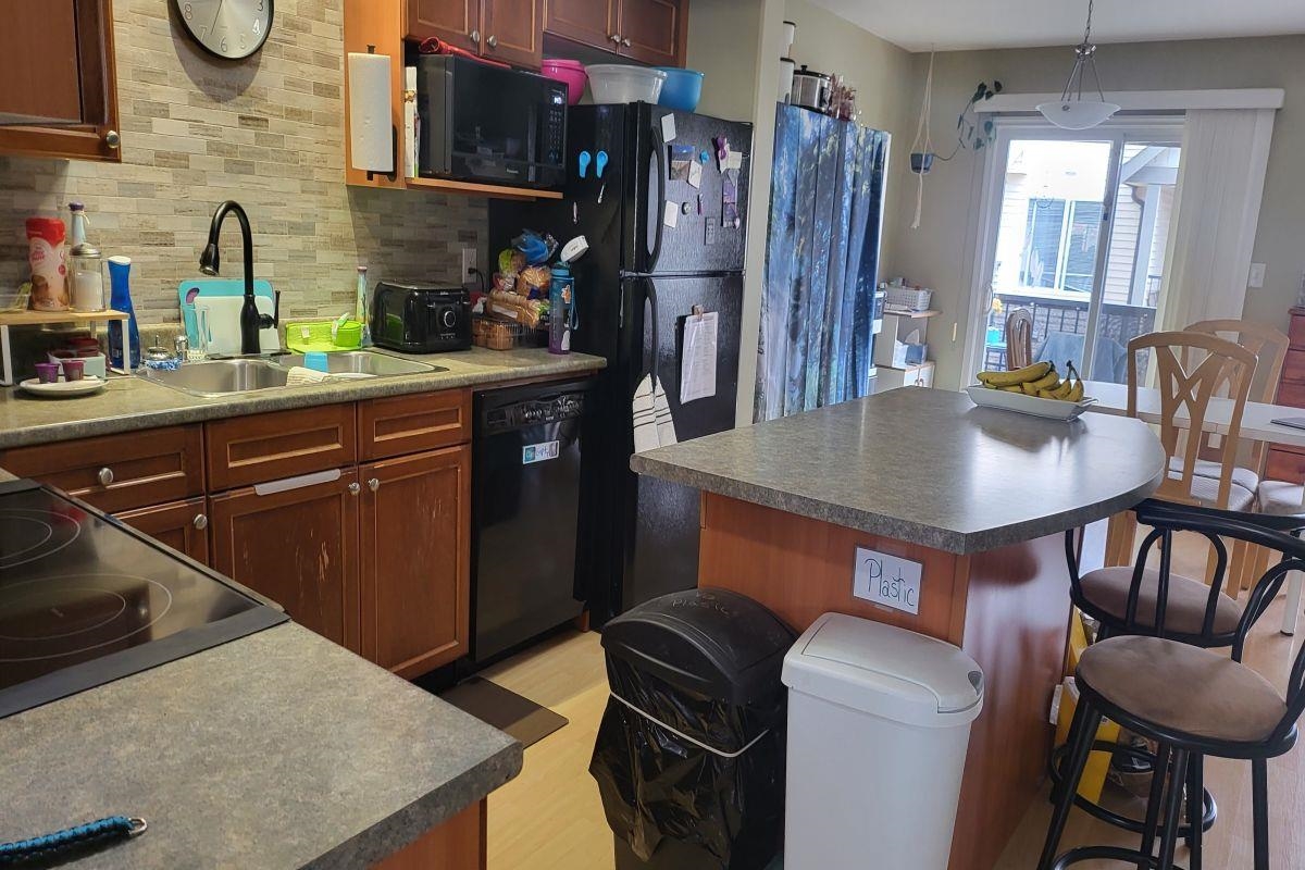 17 8917 EDWARD STREET Unit: 17