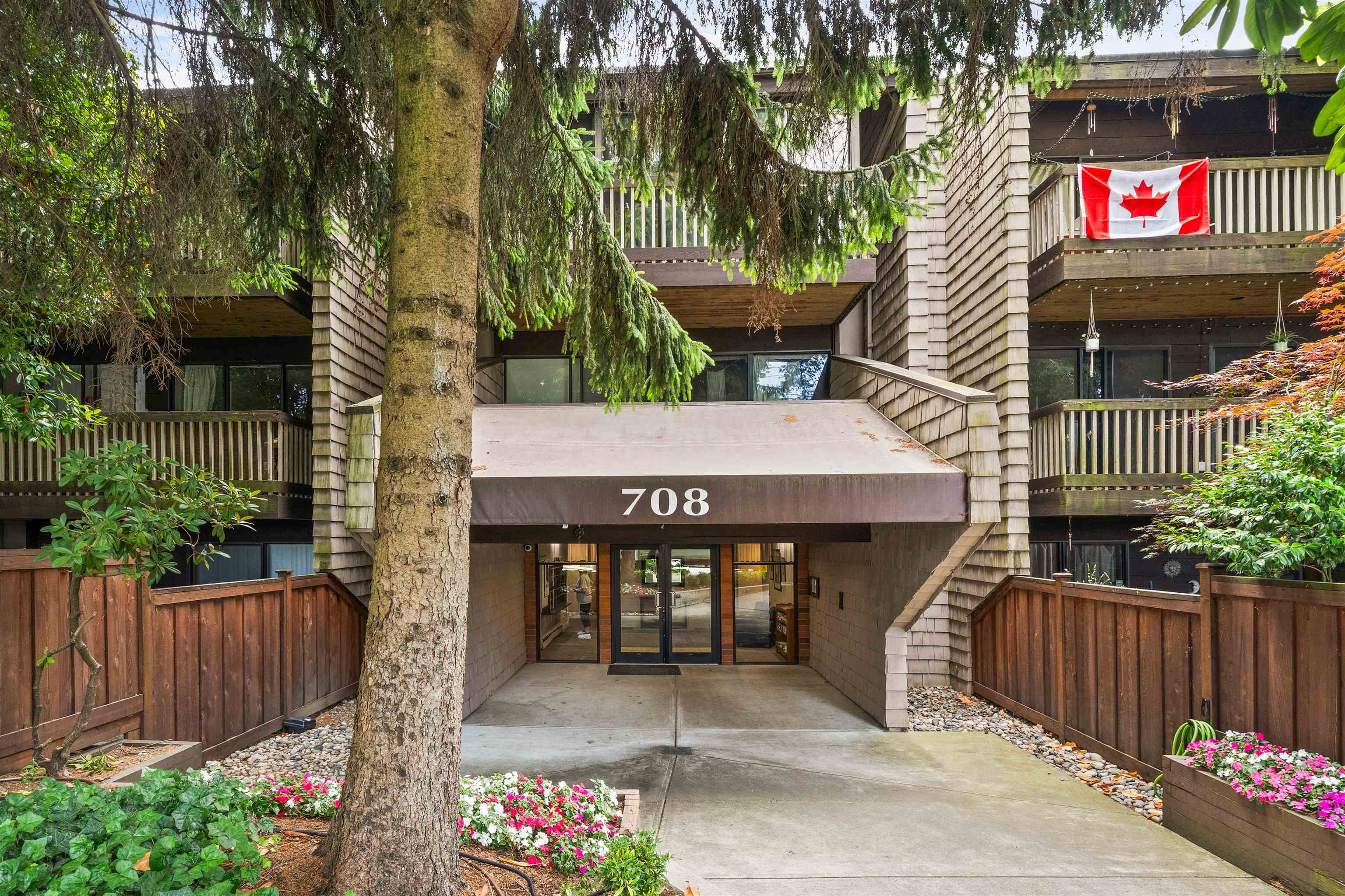 102 708 EIGHTH AVENUE Unit: 102