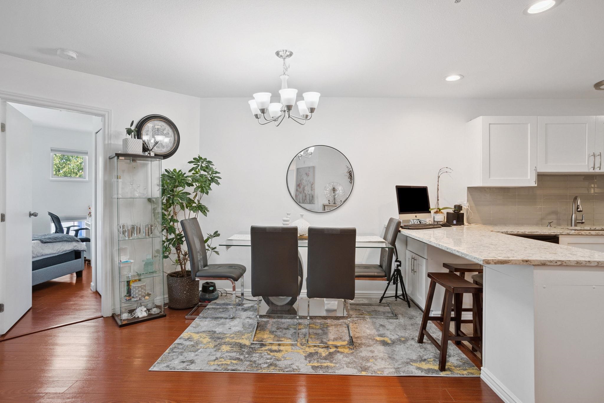 402 2983 CAMBRIDGE STREET Unit: 402