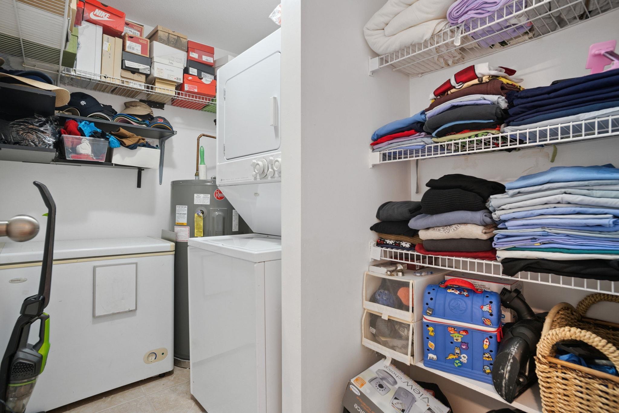 402 2983 CAMBRIDGE STREET Unit: 402
