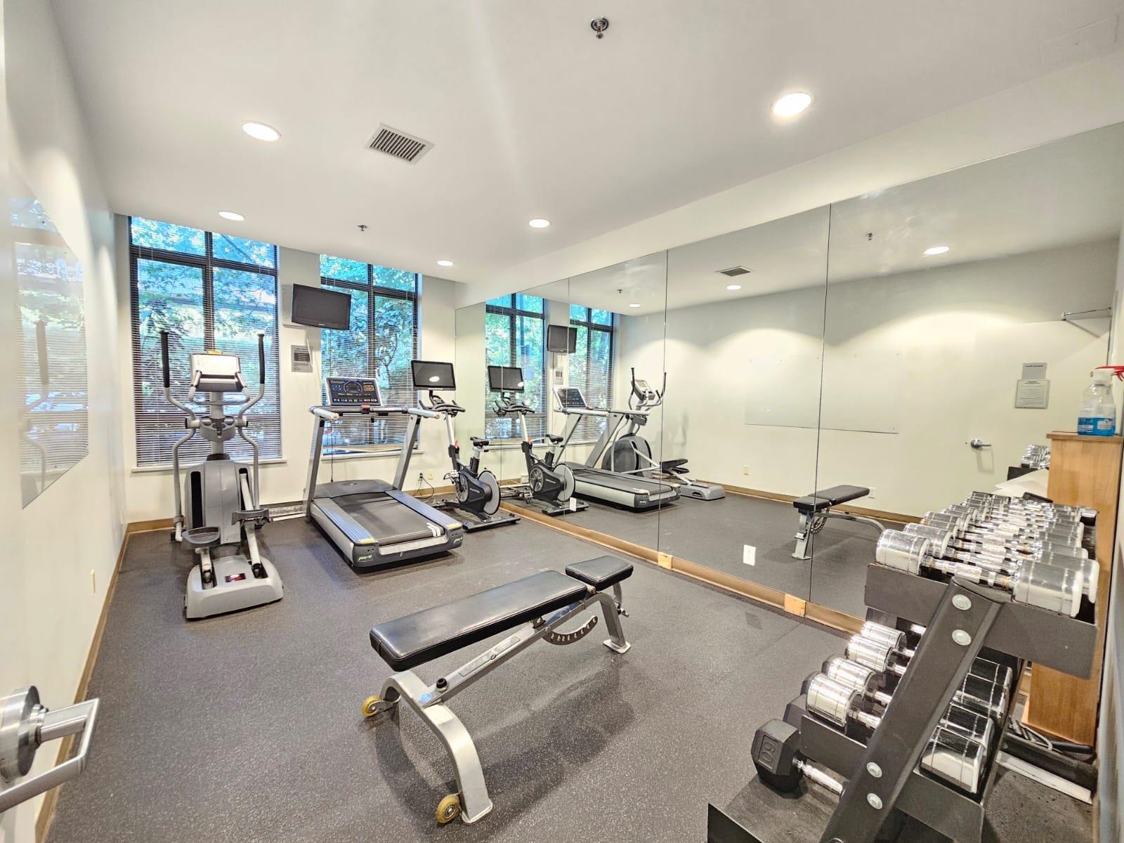 905 3660 VANNESS AVENUE Unit: 905