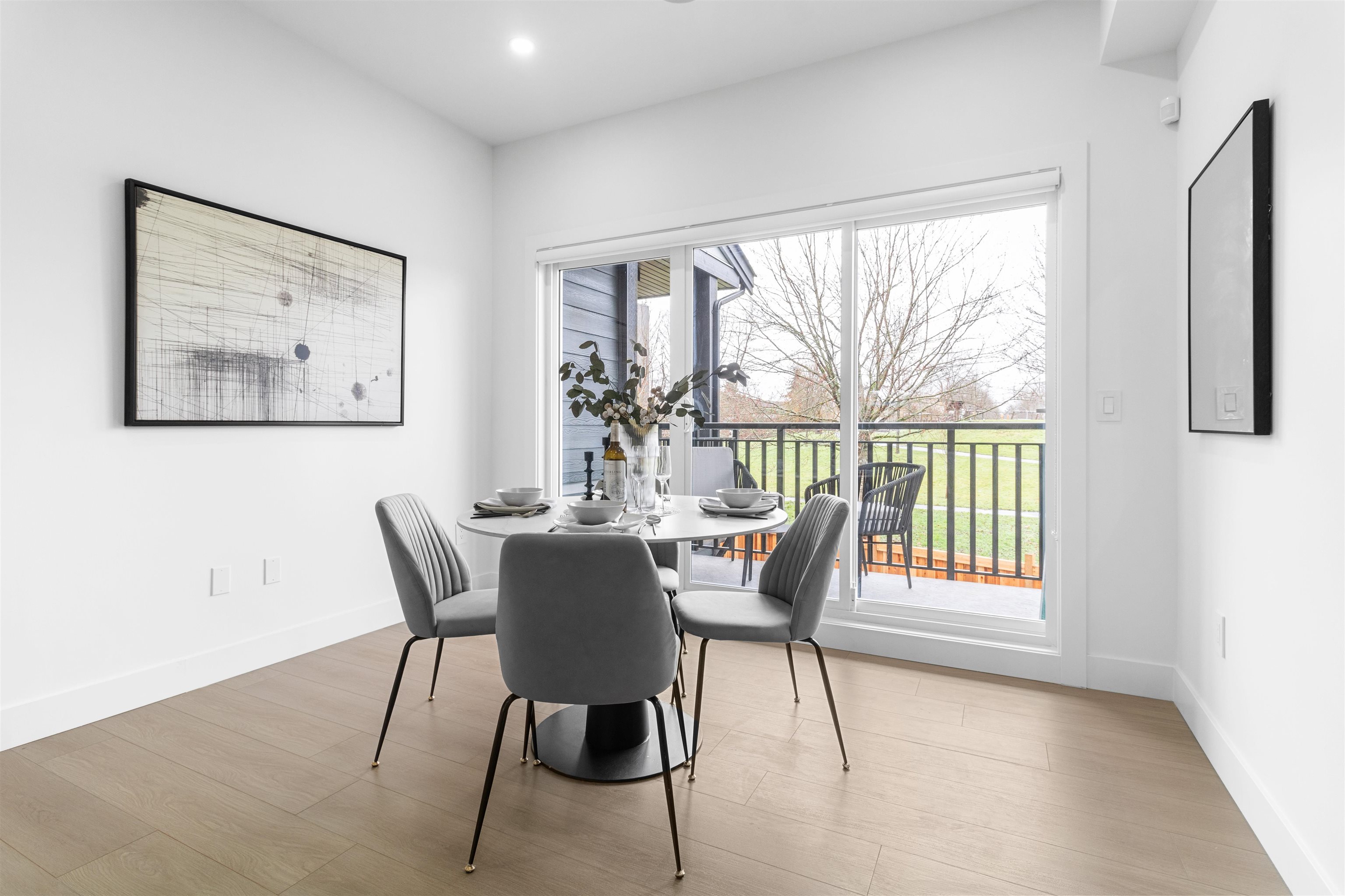 1 22551 WESTMINSTER HIGHWAY Unit: 1