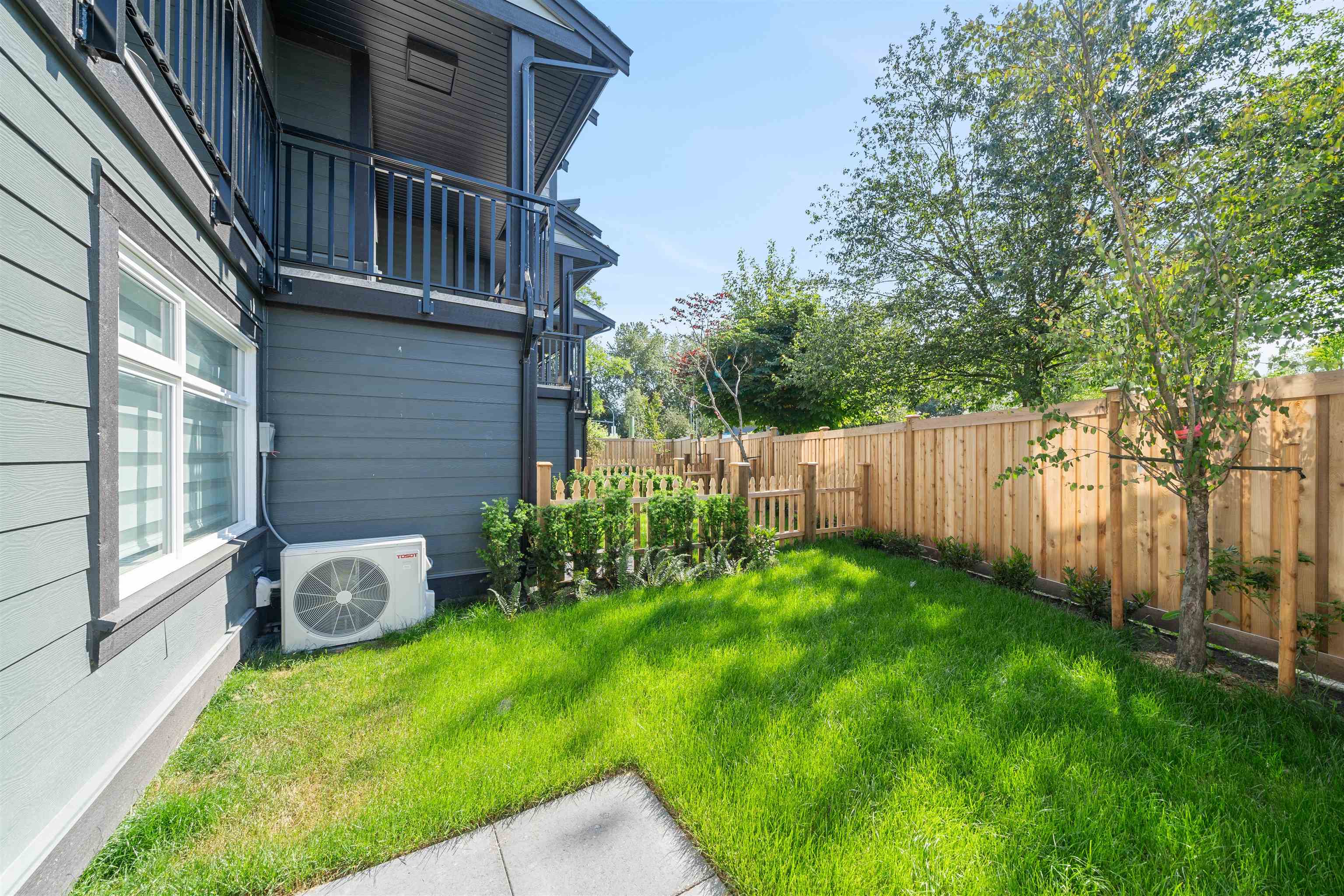 1 22551 WESTMINSTER HIGHWAY Unit: 1