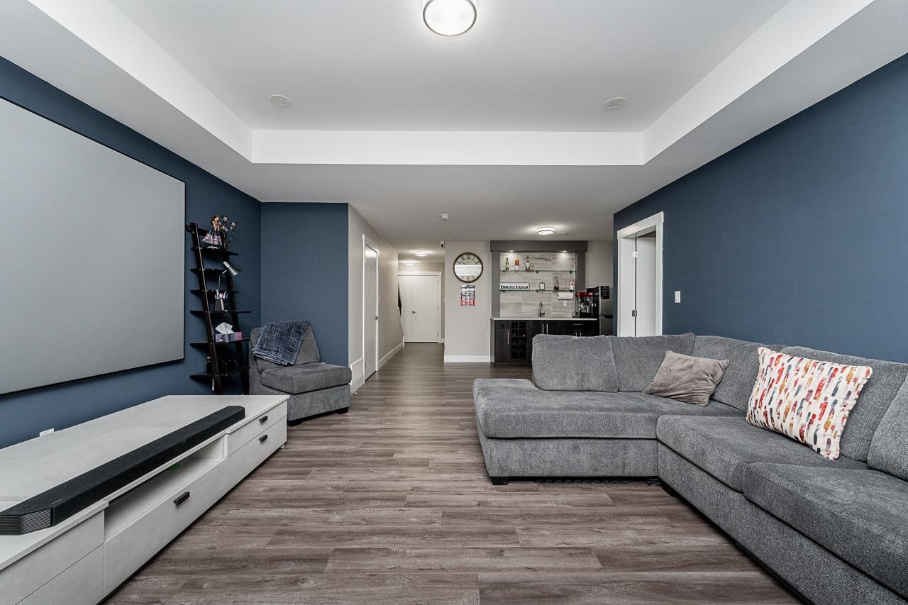 97 17033 FRASER HIGHWAY Unit: 97