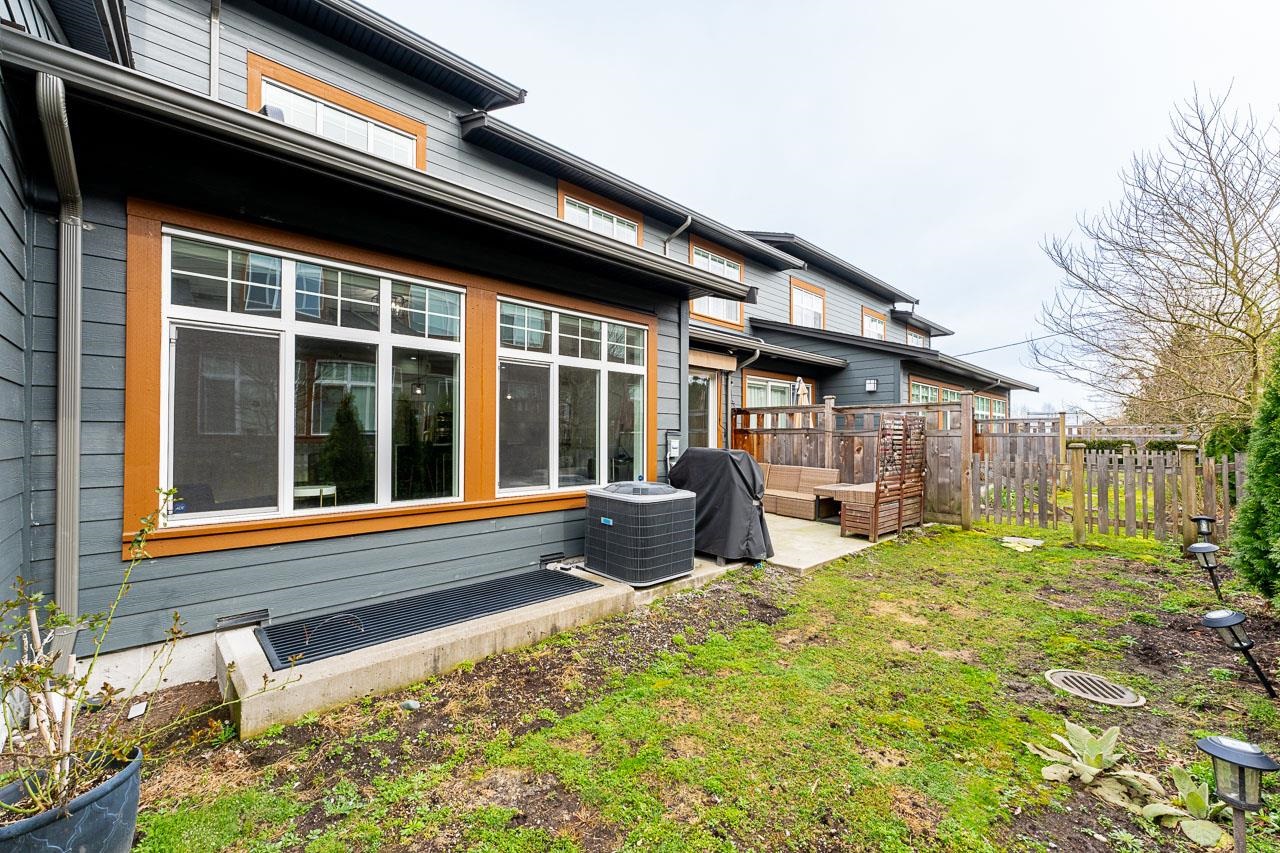 97 17033 FRASER HIGHWAY Unit: 97