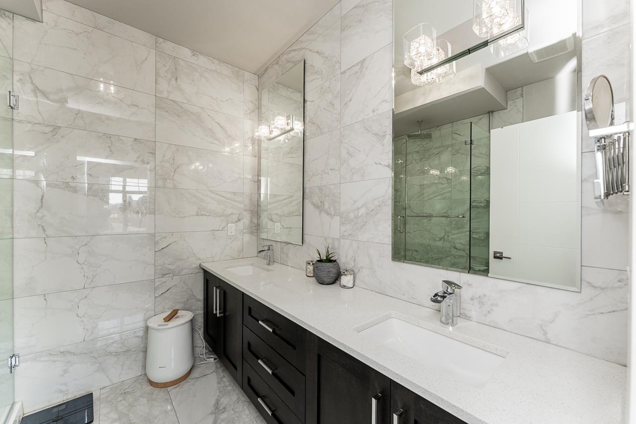 97 17033 FRASER HIGHWAY Unit: 97