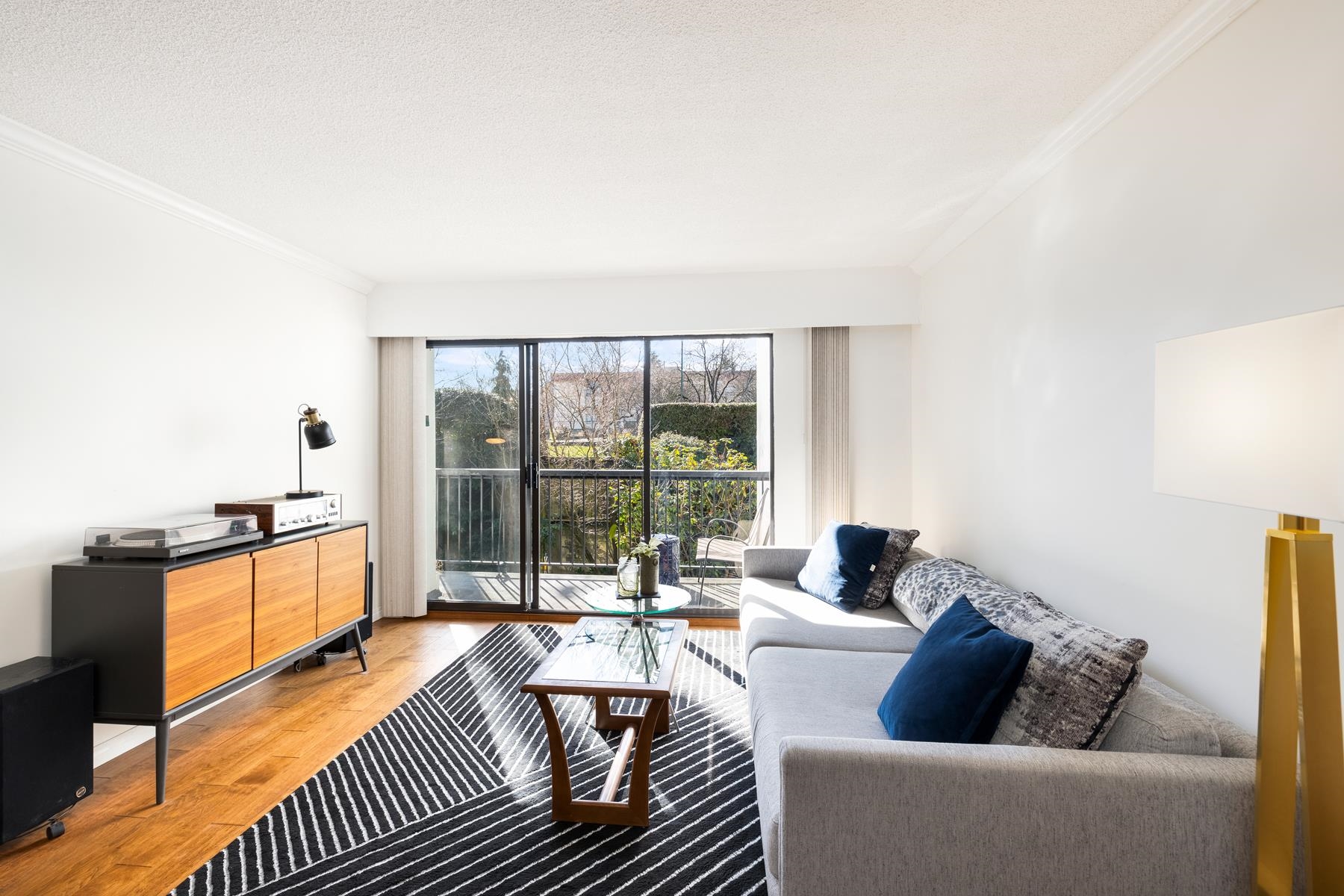 207 444 E 6TH AVENUE Unit: 207