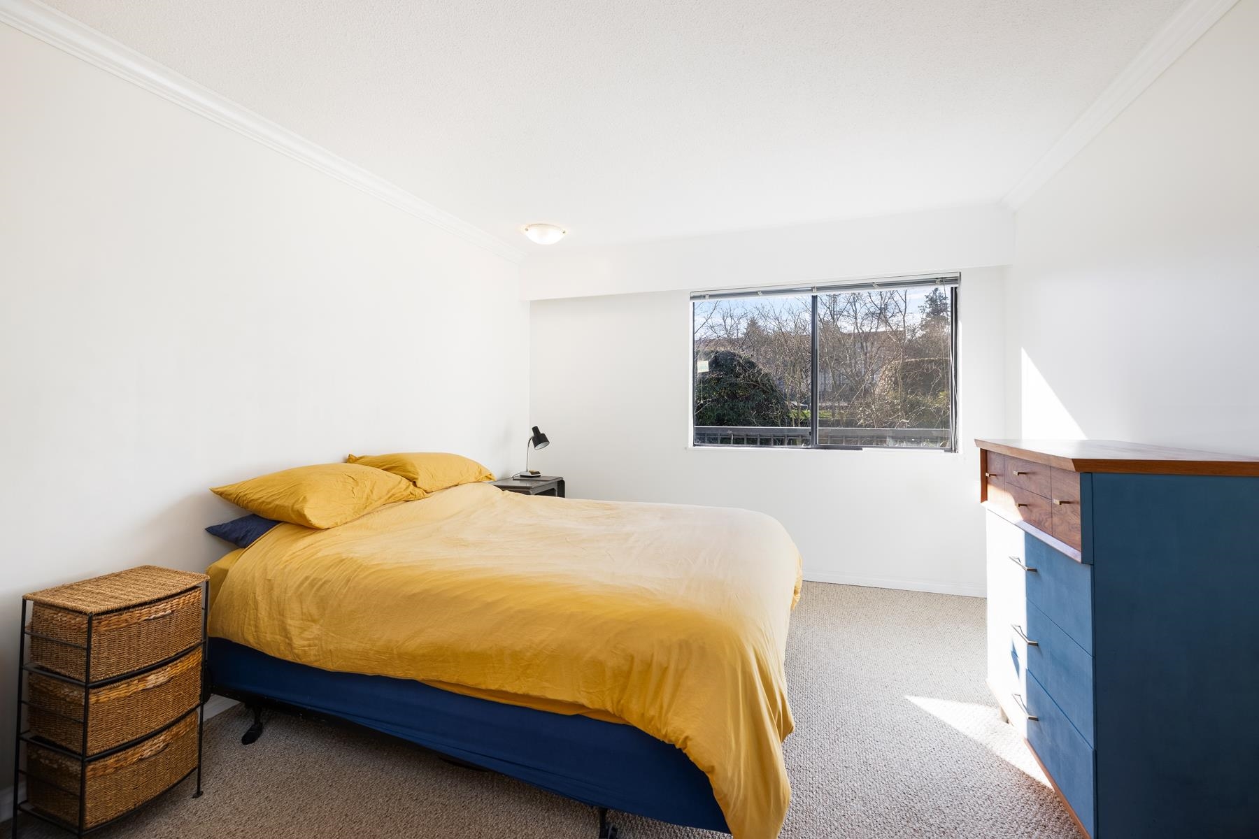 207 444 E 6TH AVENUE Unit: 207