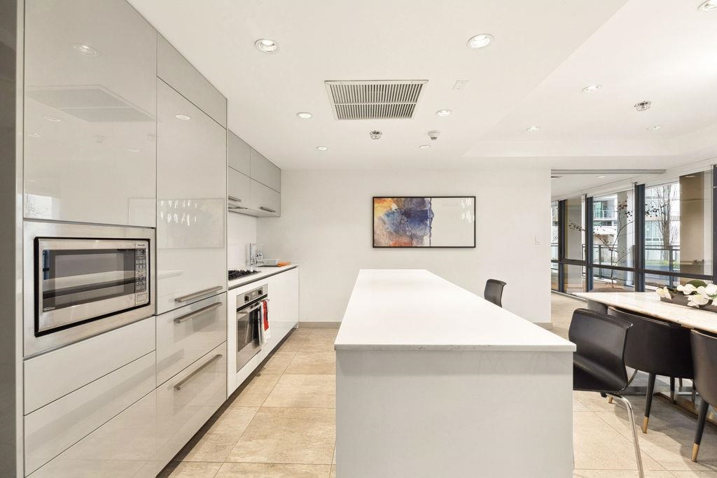 1603 2378 ALPHA AVENUE Unit: 1603