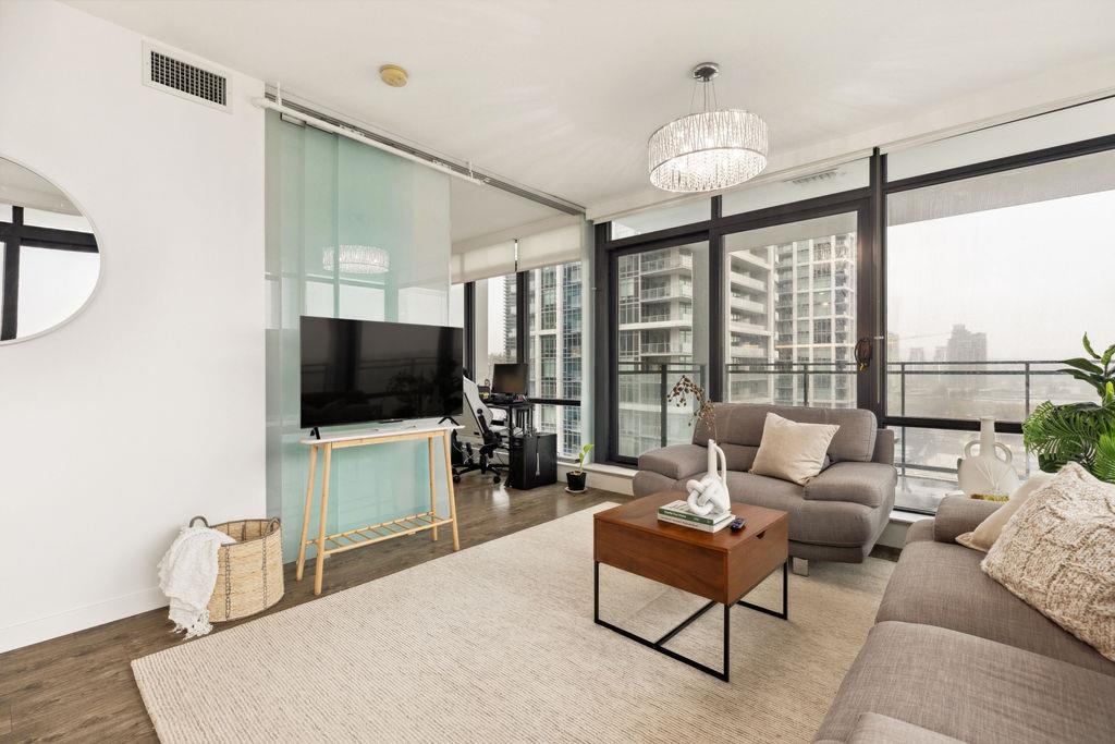 1603 2378 ALPHA AVENUE Unit: 1603