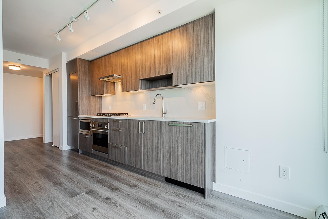 2606 13350 CENTRAL AVENUE Unit: 2606