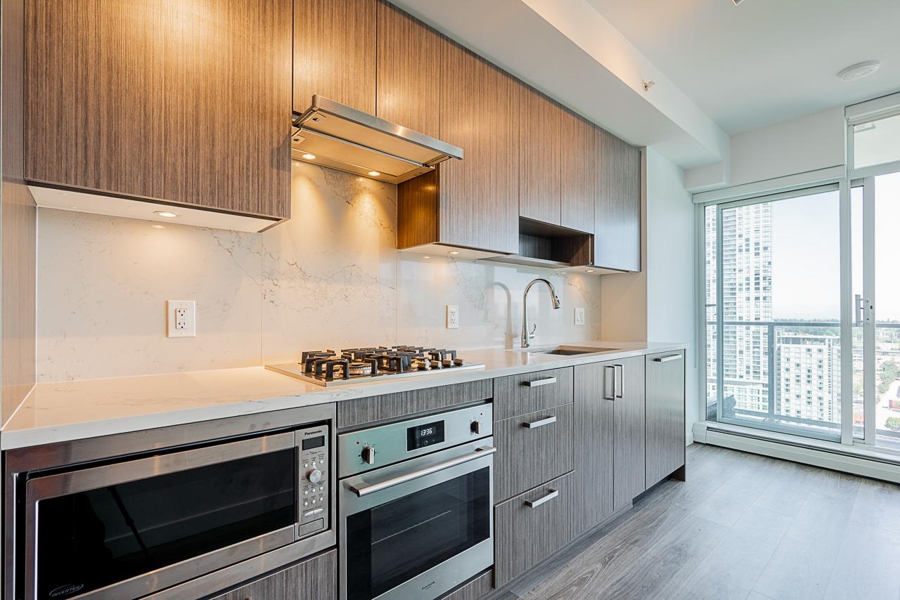 2606 13350 CENTRAL AVENUE Unit: 2606