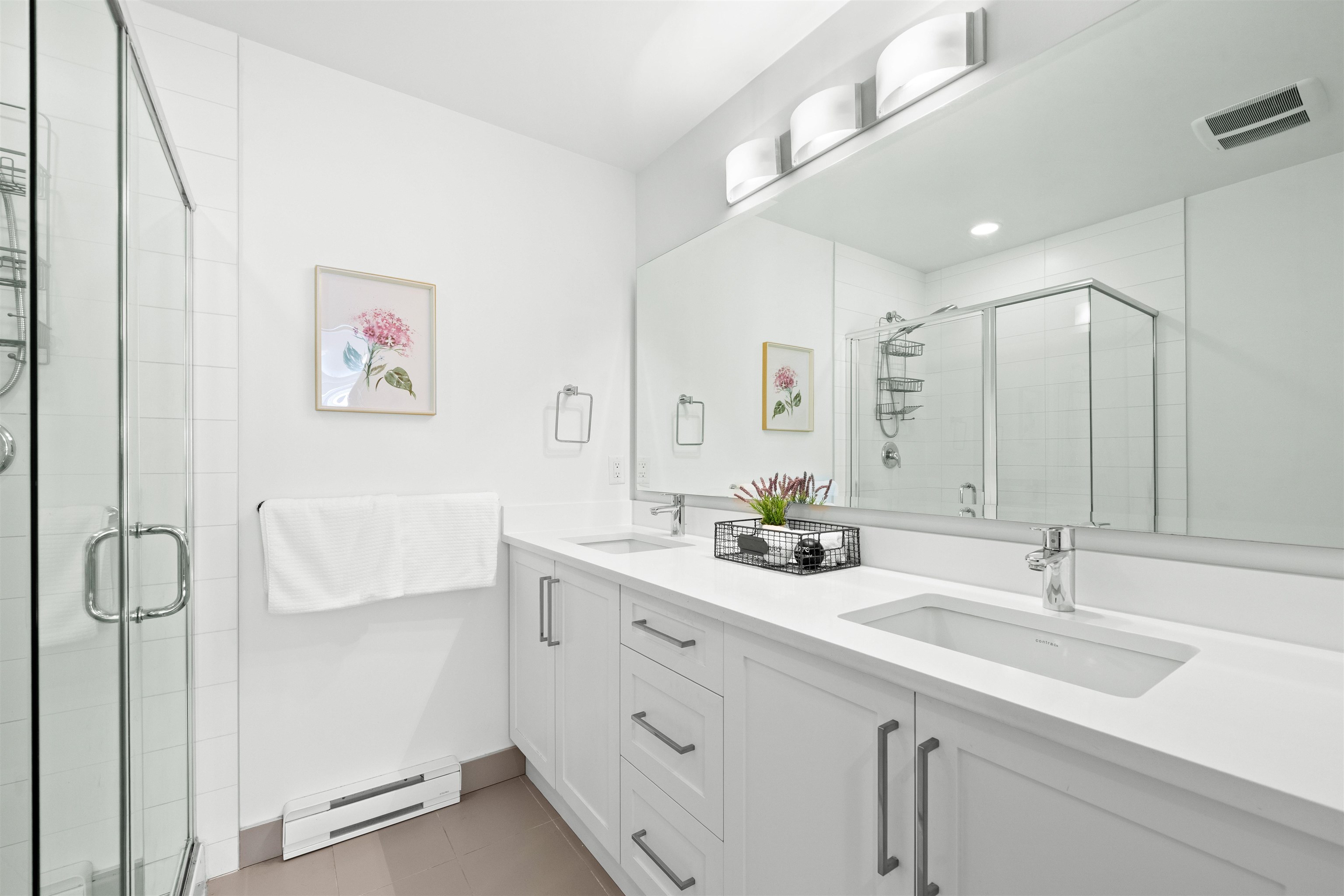 11 2550 156 STREET Unit: 11