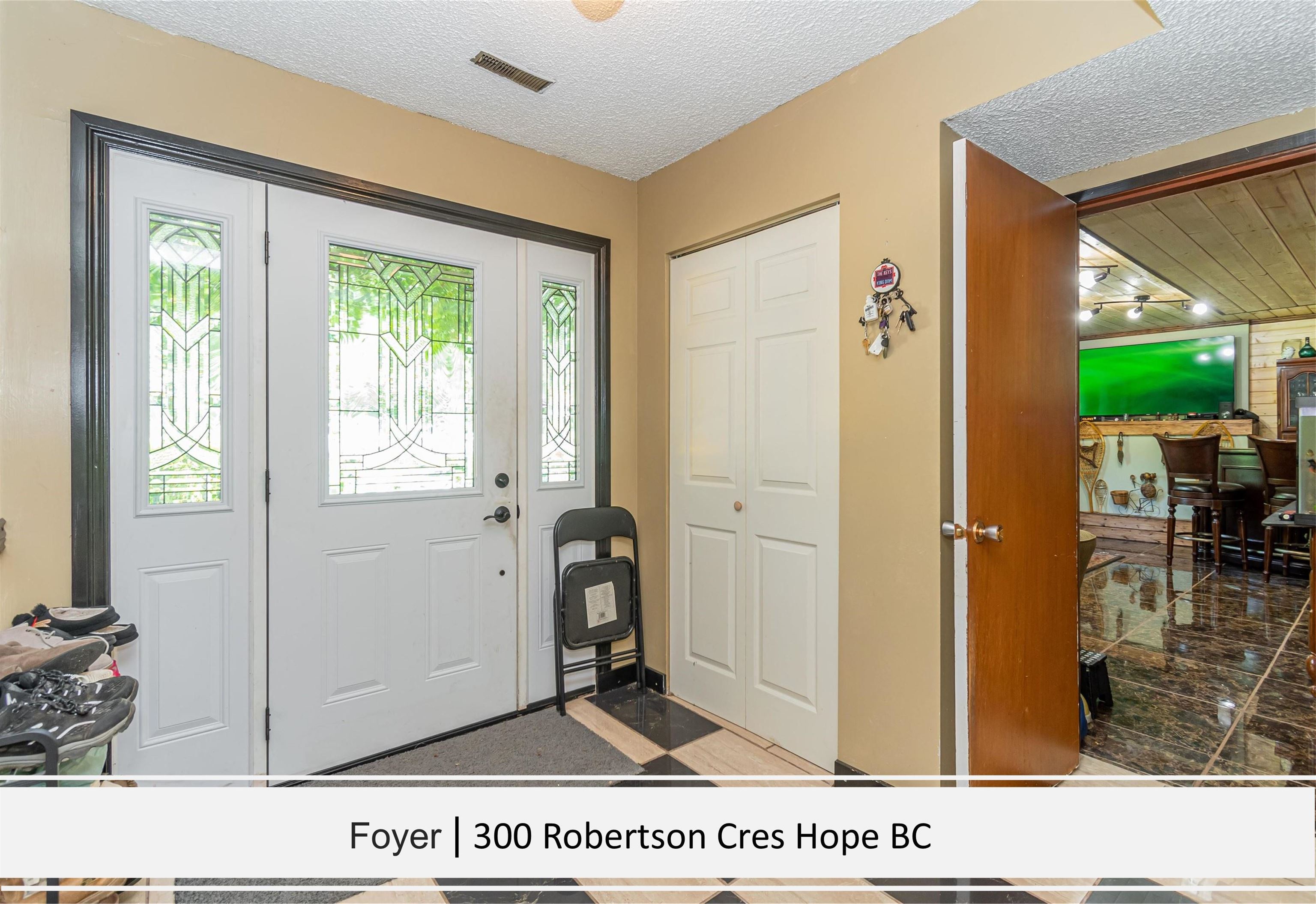 300 ROBERTSON CRESCENT