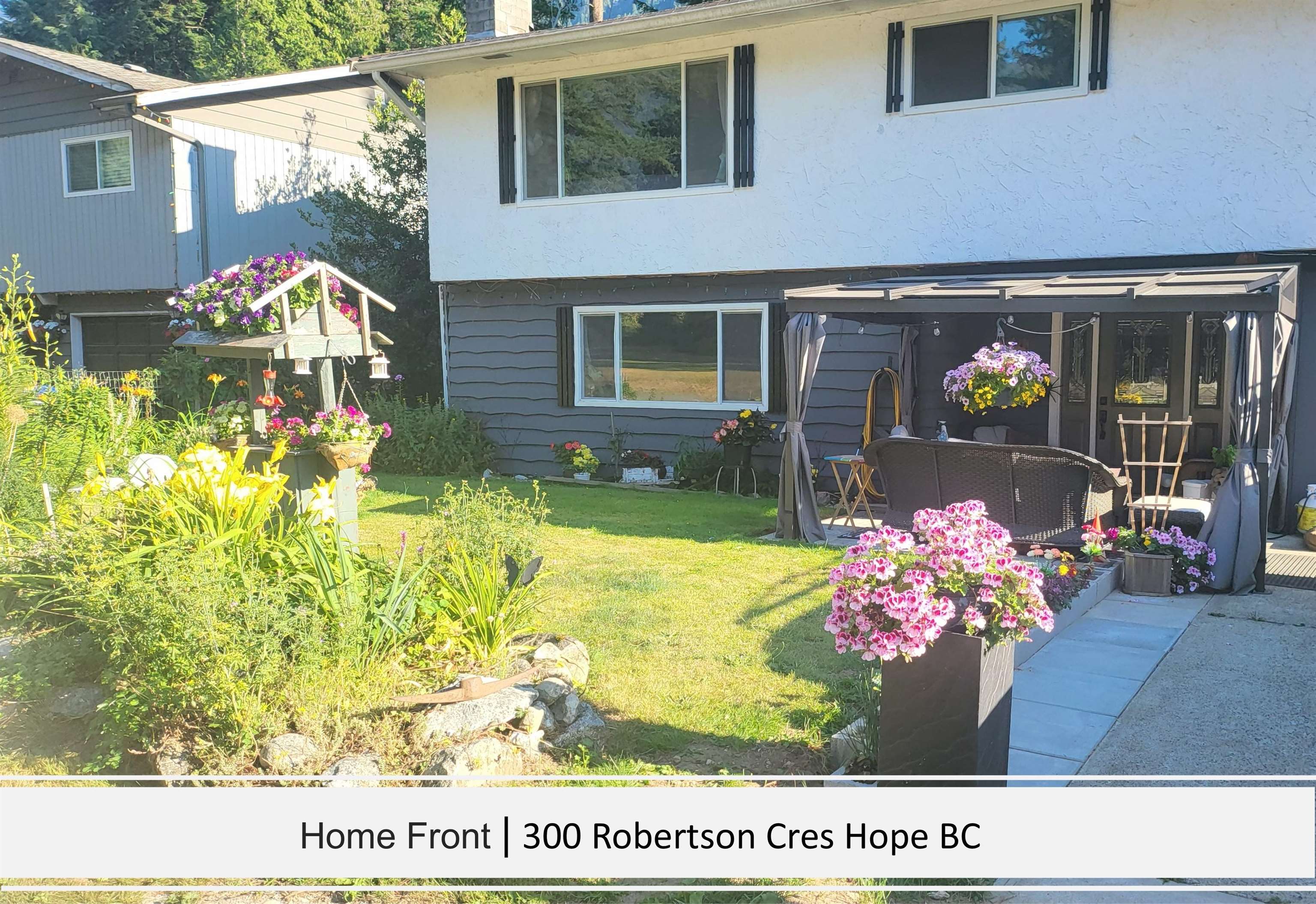 300 ROBERTSON CRESCENT