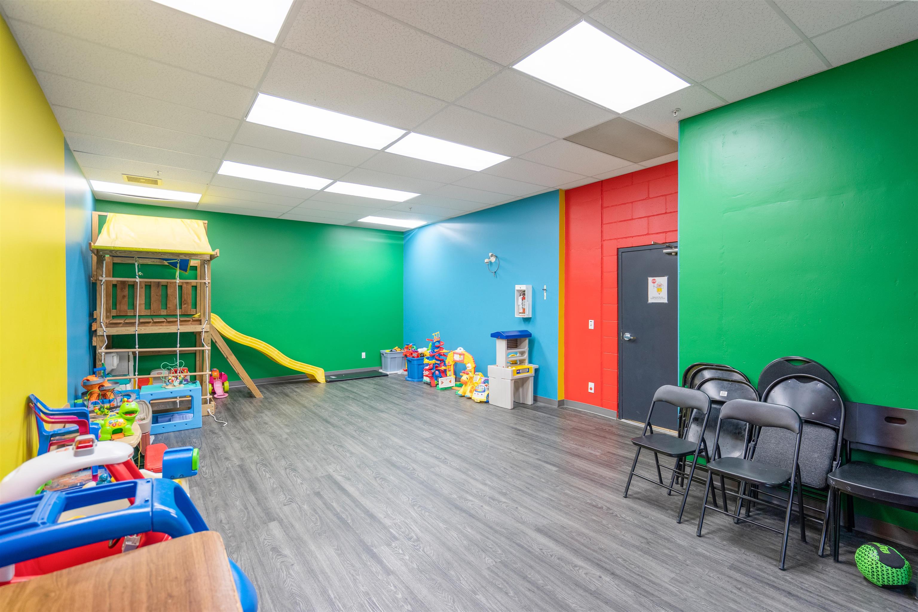 109 3122 ST JOHNS STREET Unit: 109