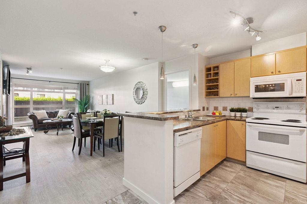 109 3122 ST JOHNS STREET Unit: 109