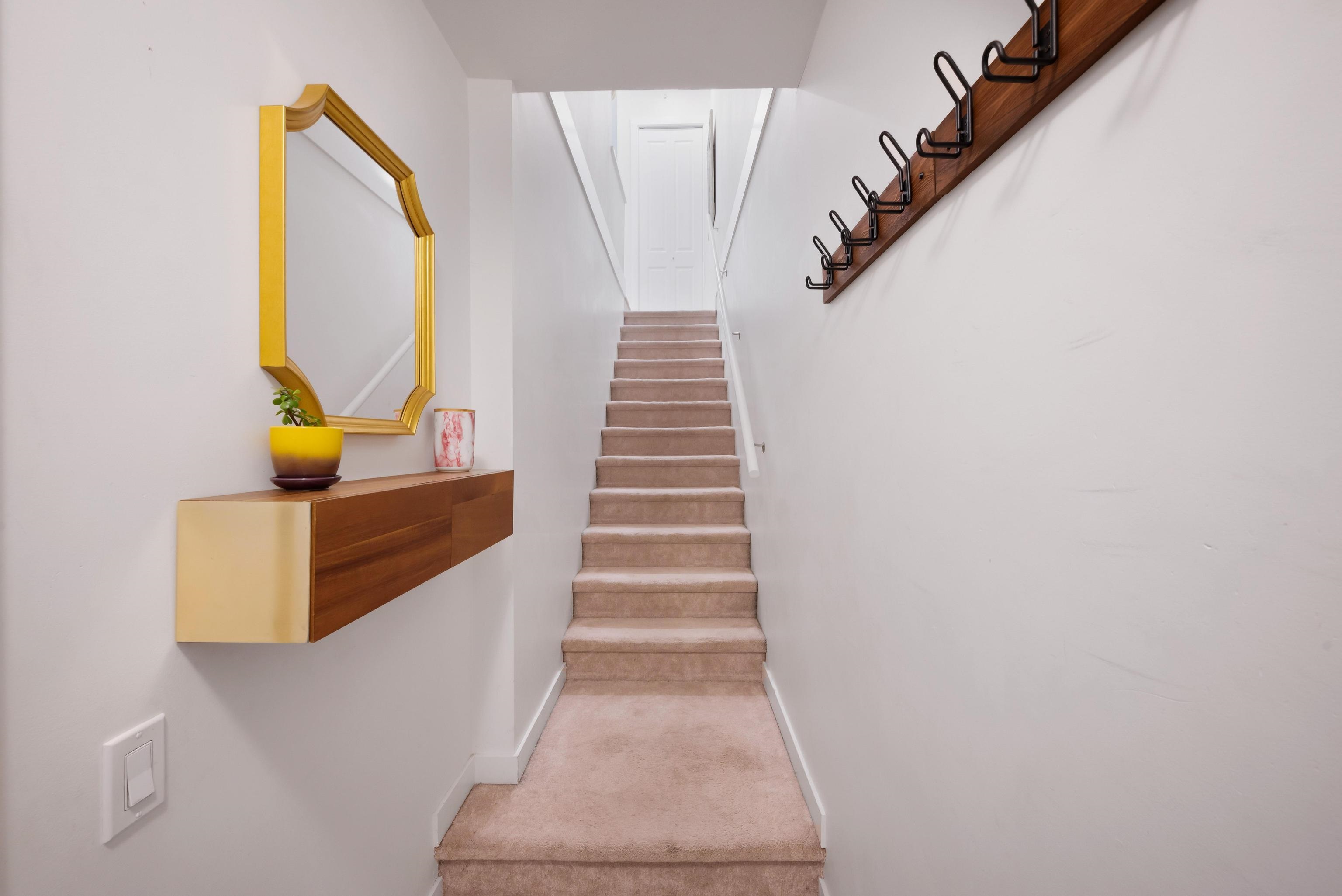 24 19696 HAMMOND ROAD Unit: 24