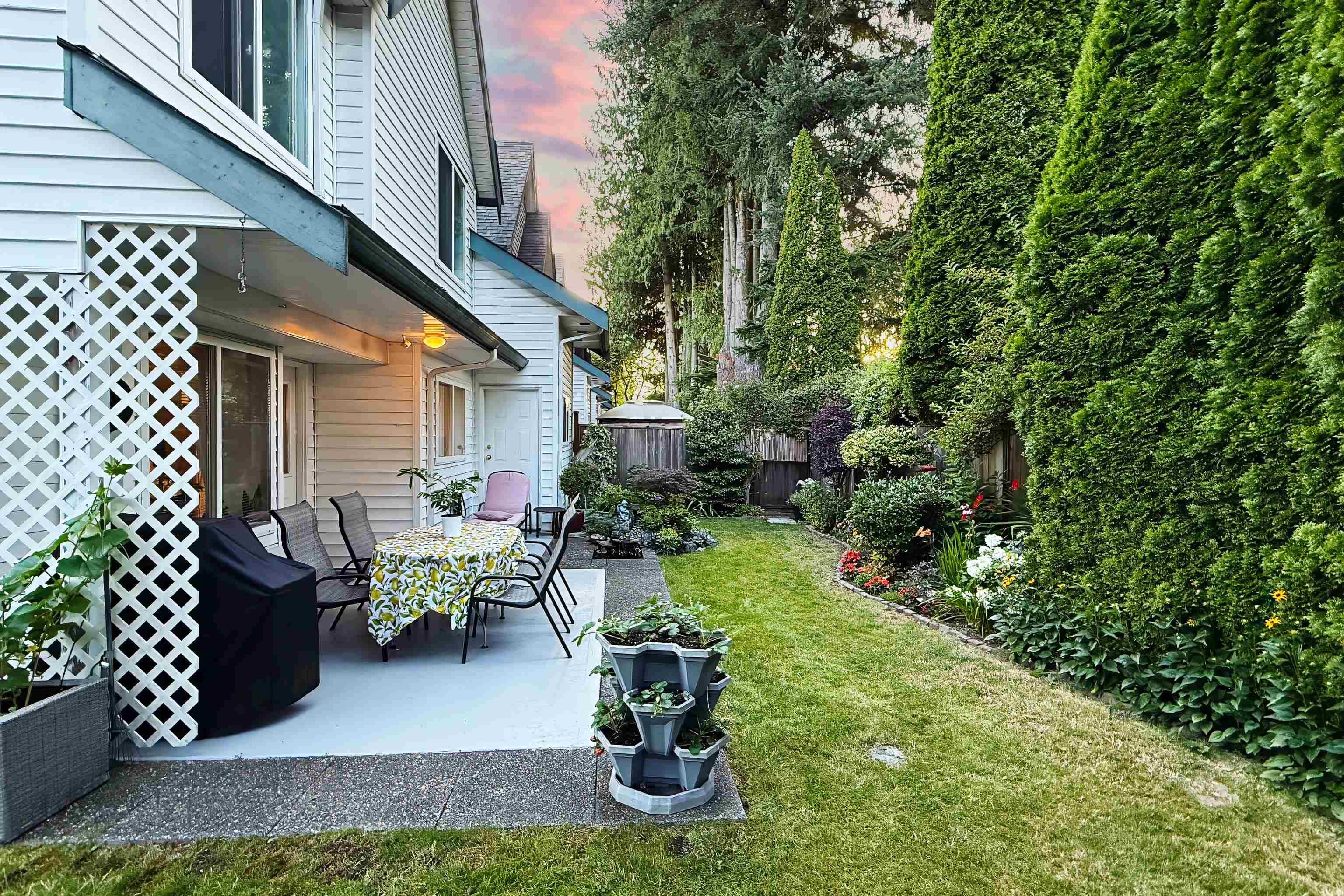 5 12070 216 STREET Unit: 5