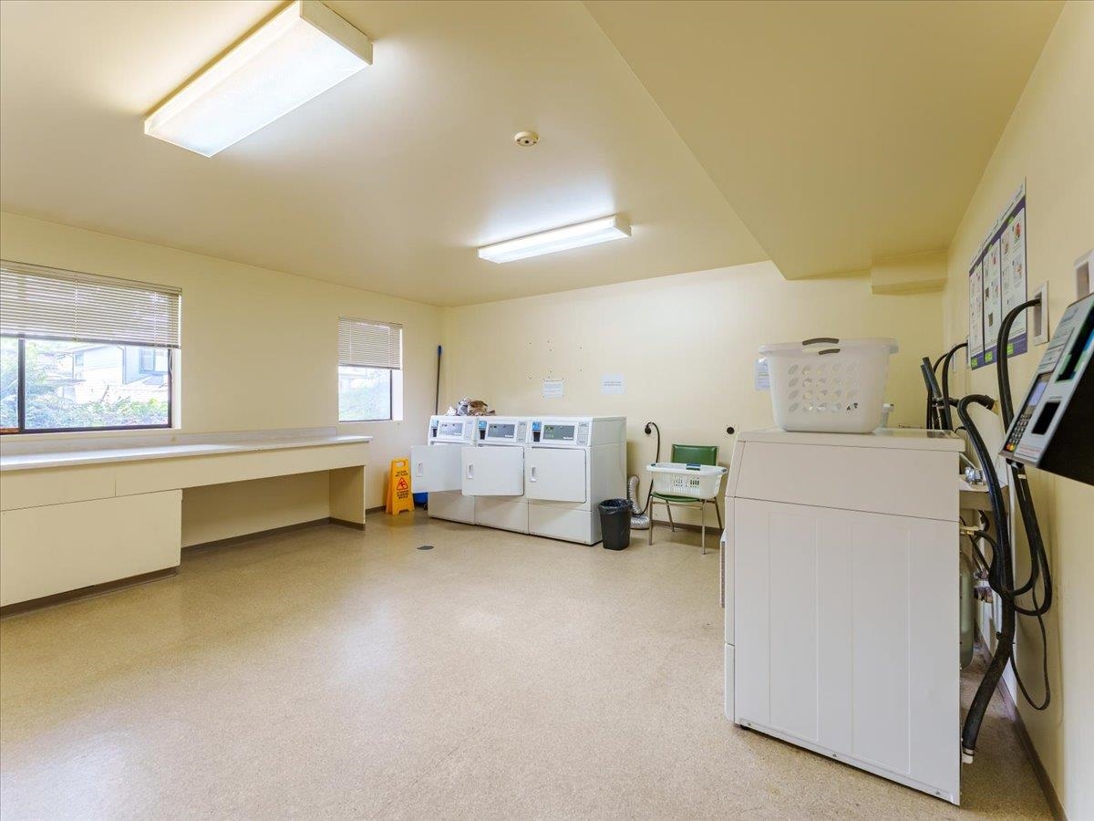 304 1385 DRAYCOTT ROAD Unit: 304