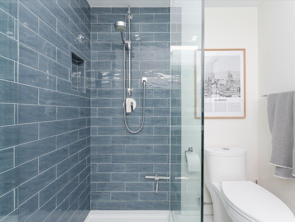 304 1385 DRAYCOTT ROAD Unit: 304