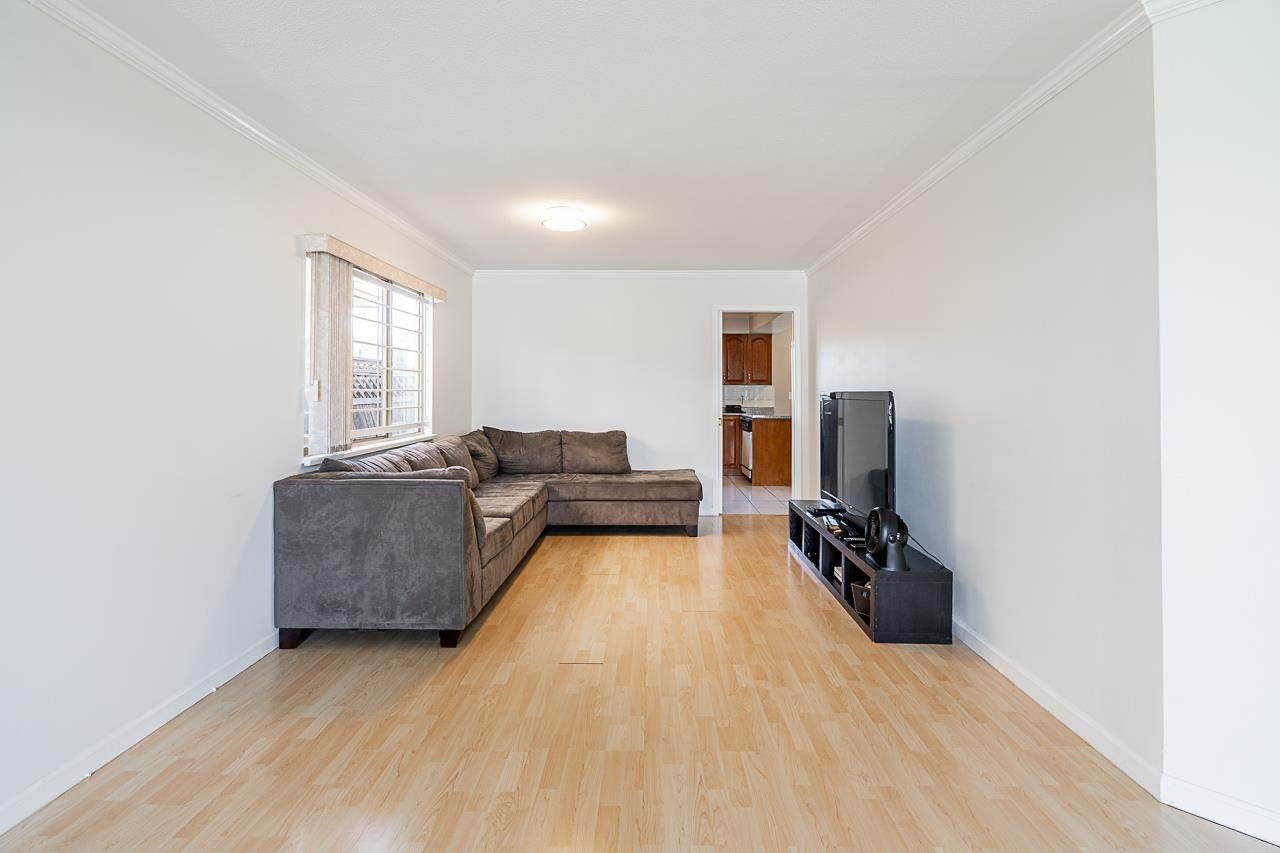 10288 HALL AVENUE
