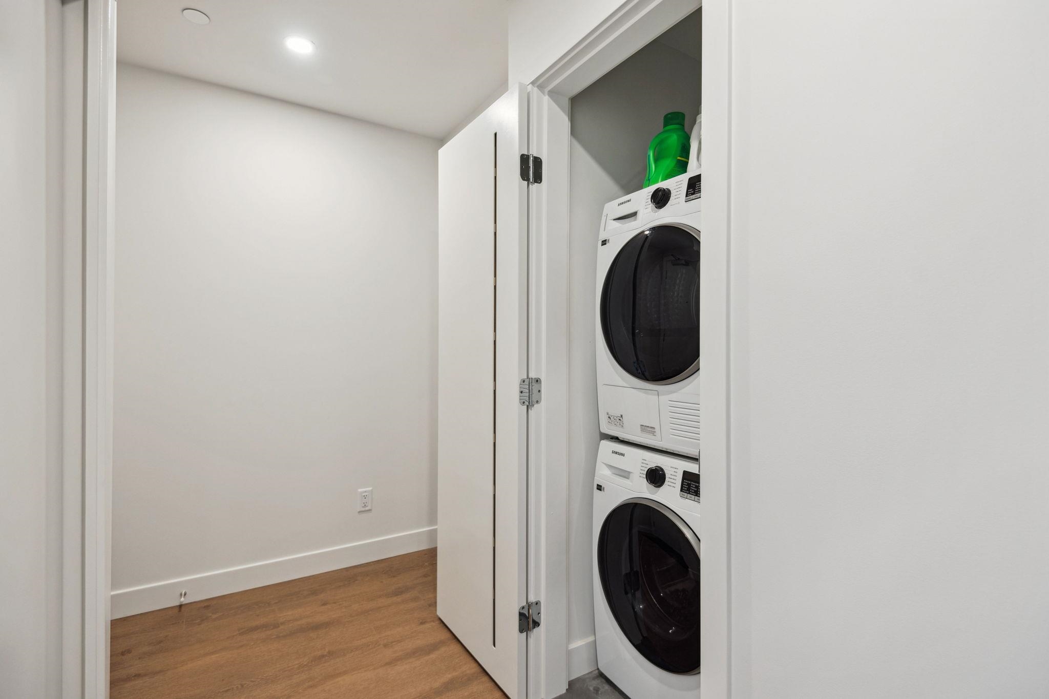 1709 13387 OLD YALE ROAD Unit: 1709
