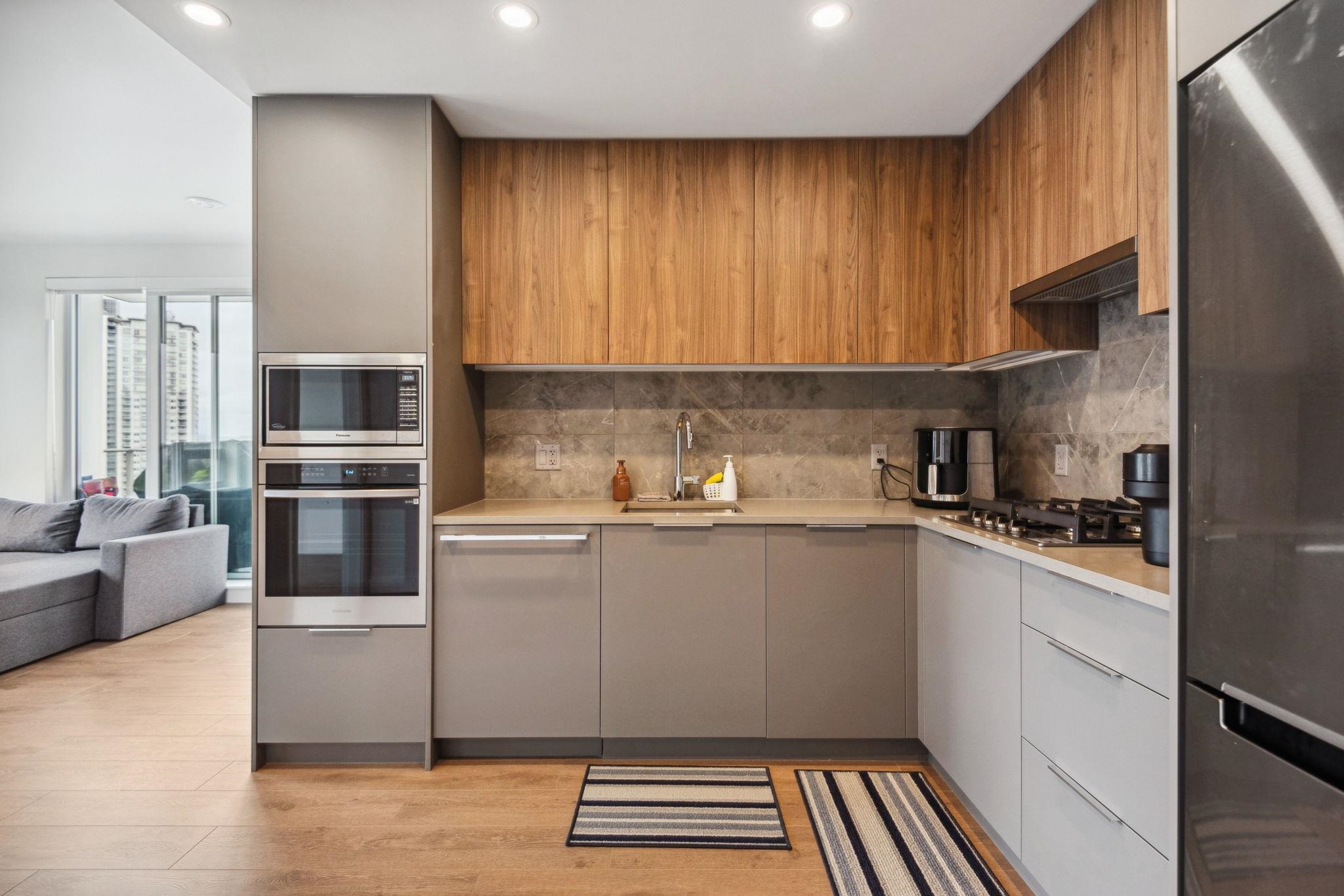 1709 13387 OLD YALE ROAD Unit: 1709