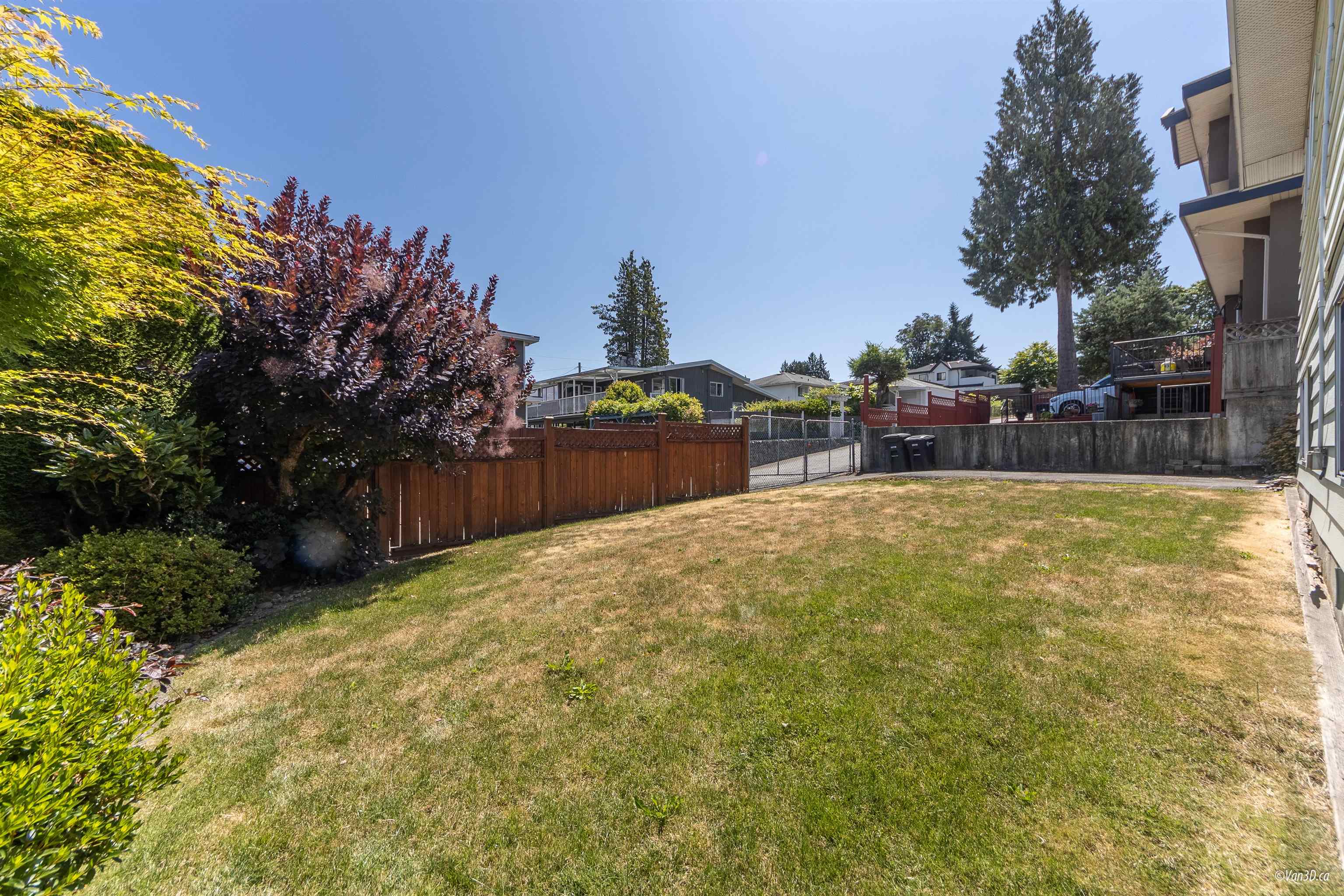 3810 CARDIFF PLACE
