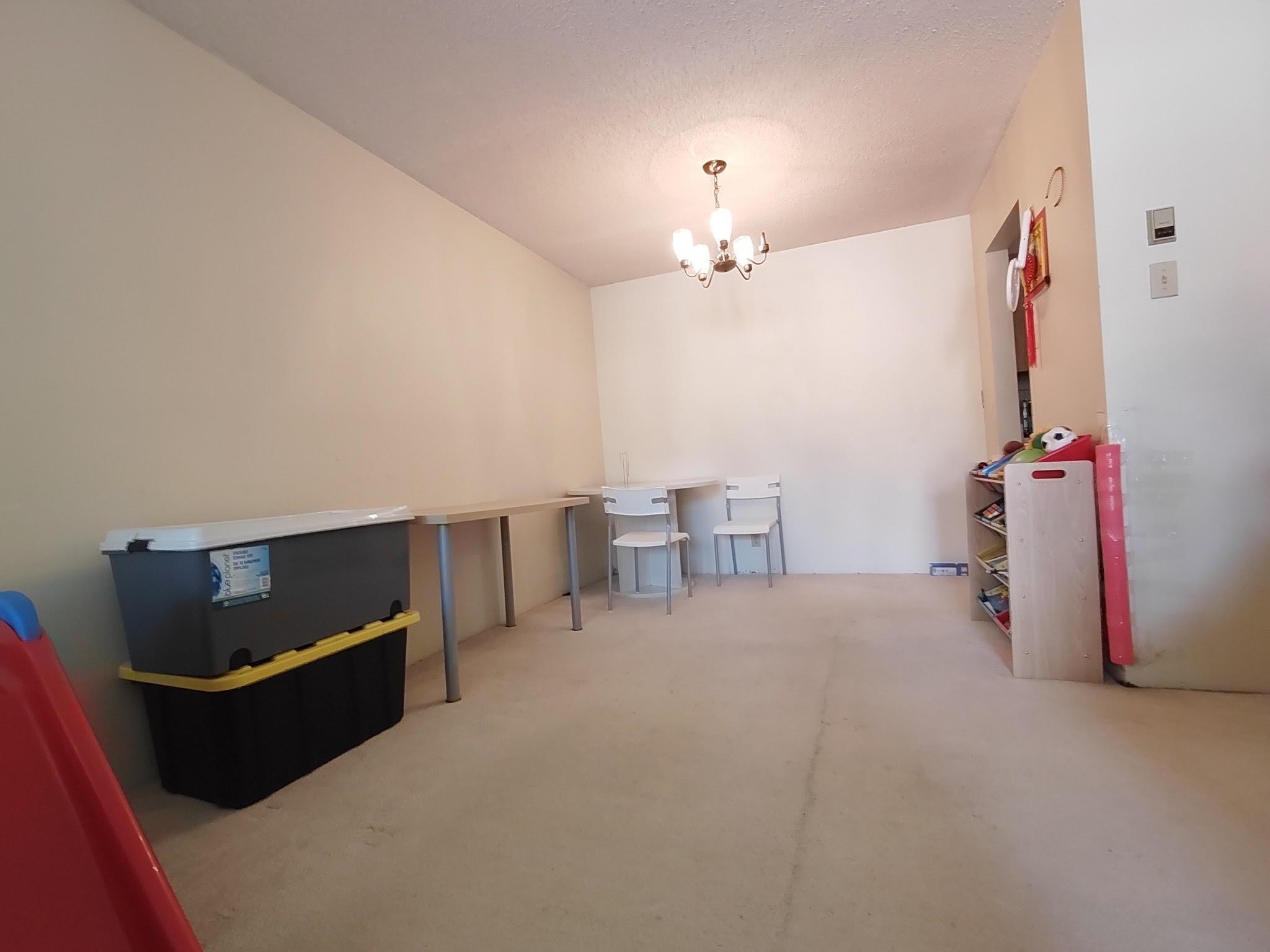 222 8411 ACKROYD ROAD Unit: 222