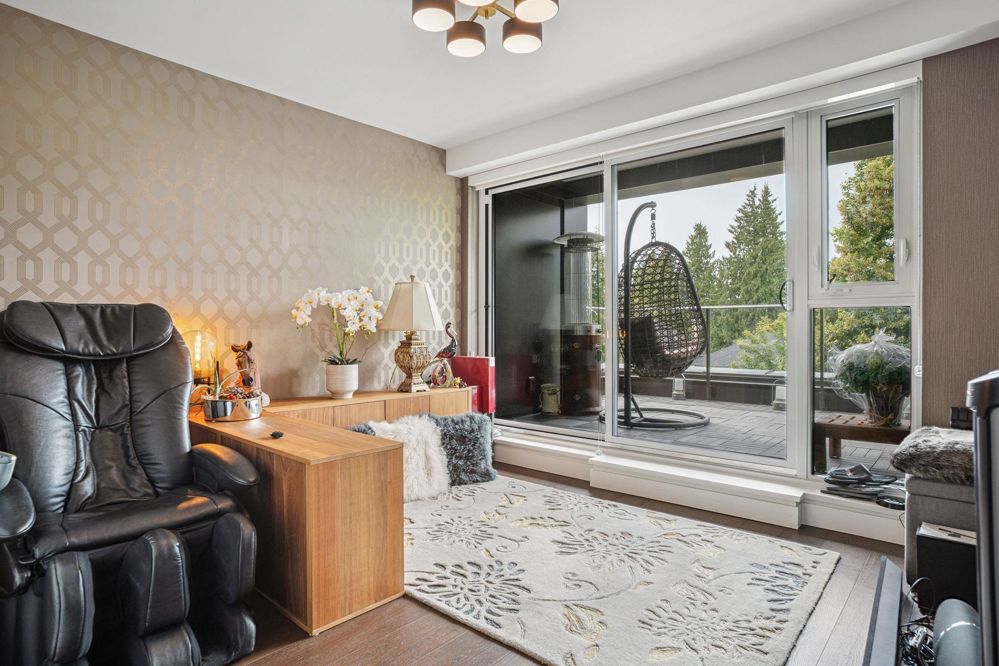 304 7128 ADERA STREET Unit: 304