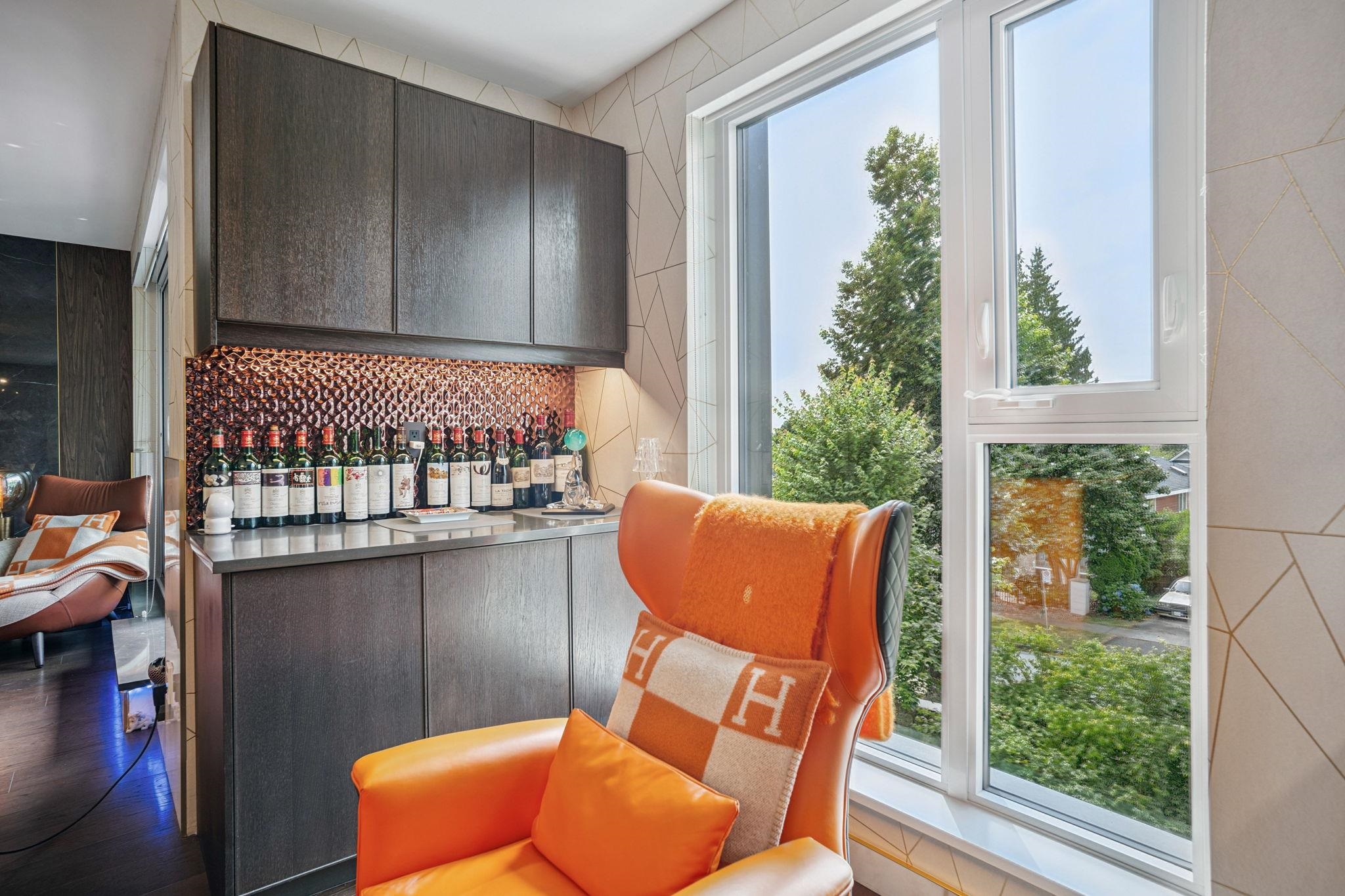 304 7128 ADERA STREET Unit: 304