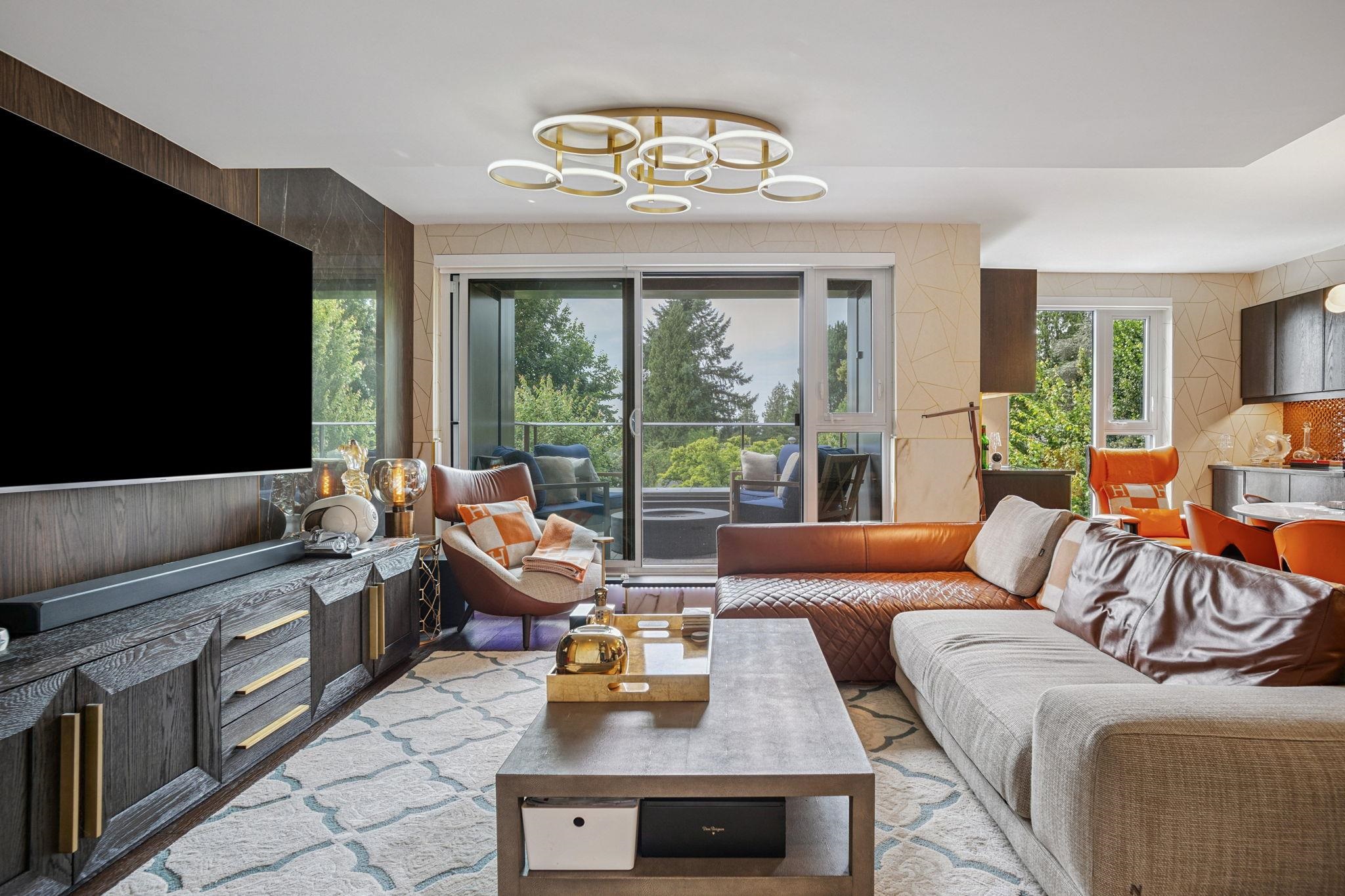 304 7128 ADERA STREET Unit: 304