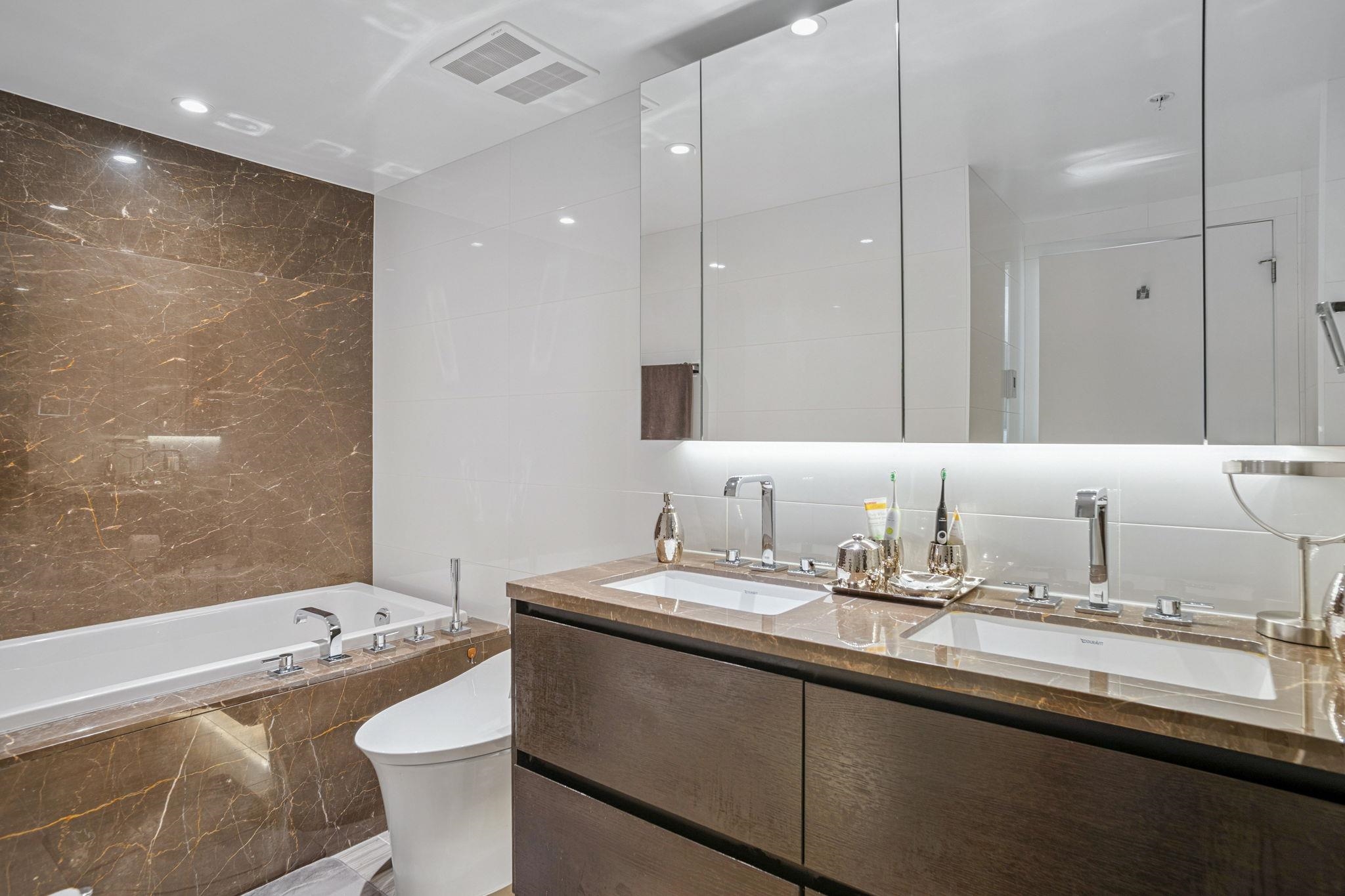 304 7128 ADERA STREET Unit: 304